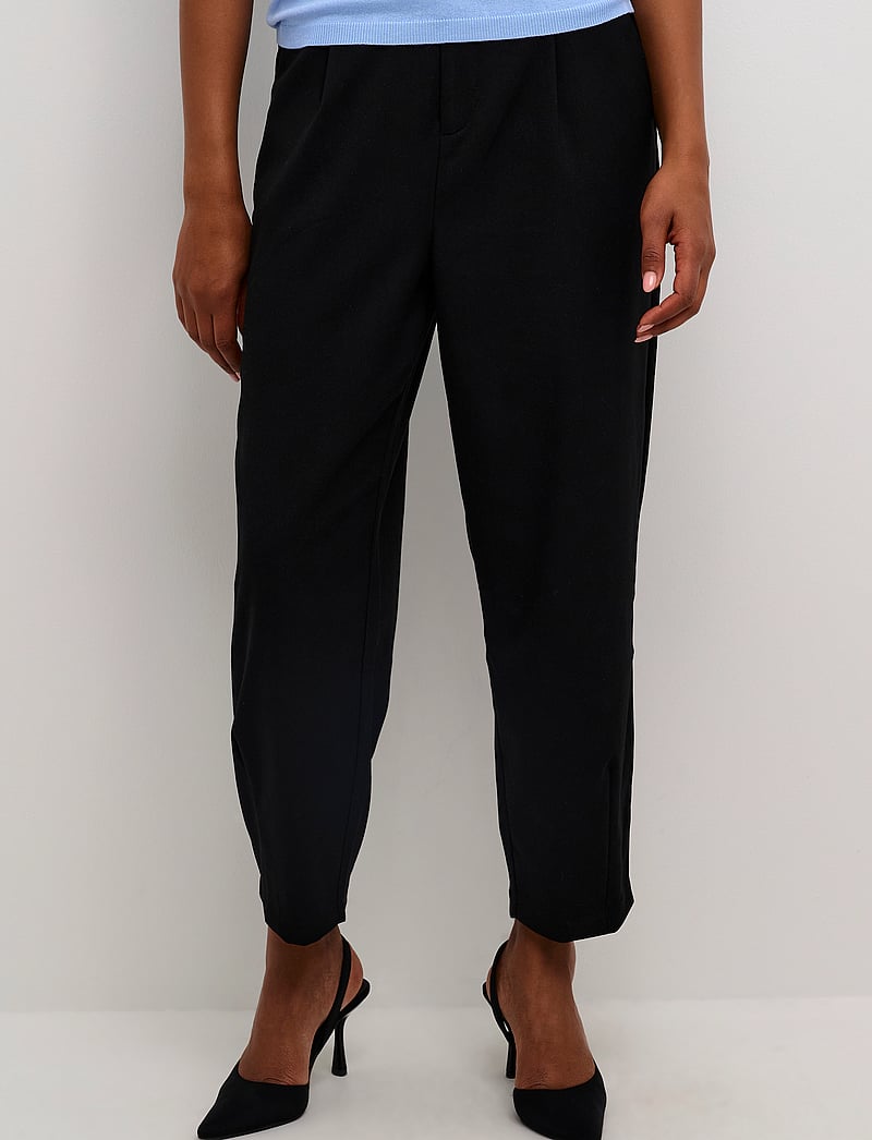 Kaffe - KAmerle Pants Cropped - habitbukser - black deep - 0