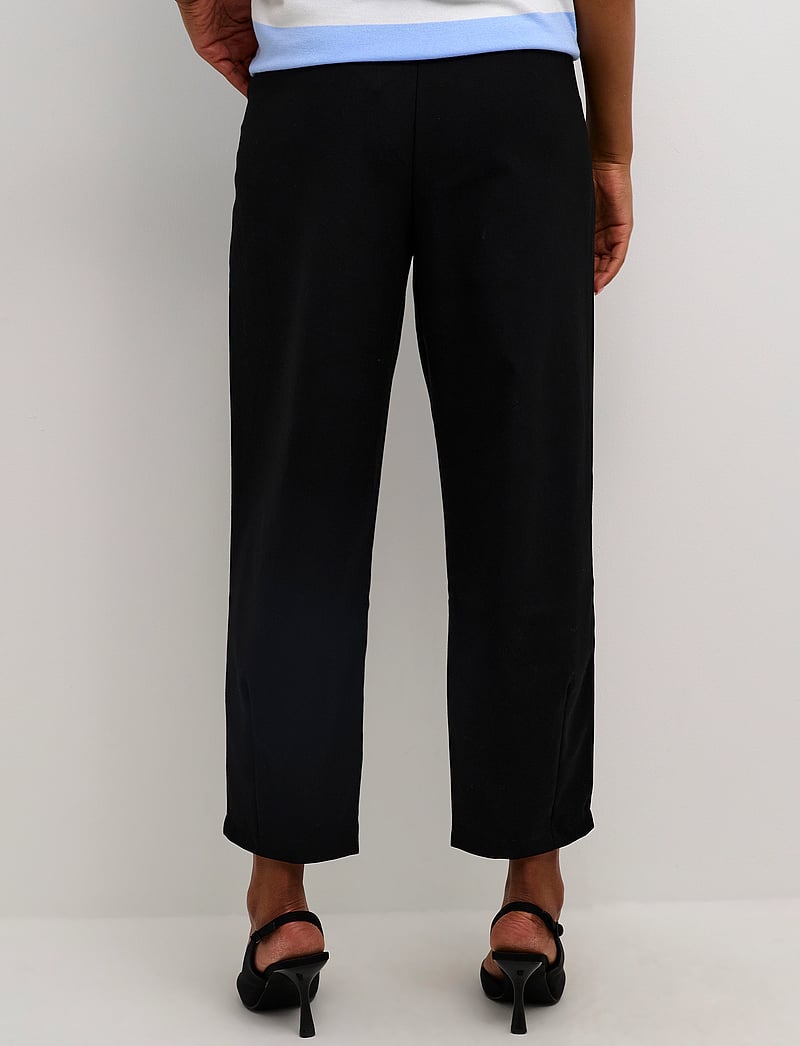 Kaffe - KAmerle Pants Cropped - habitbukser - black deep - 4
