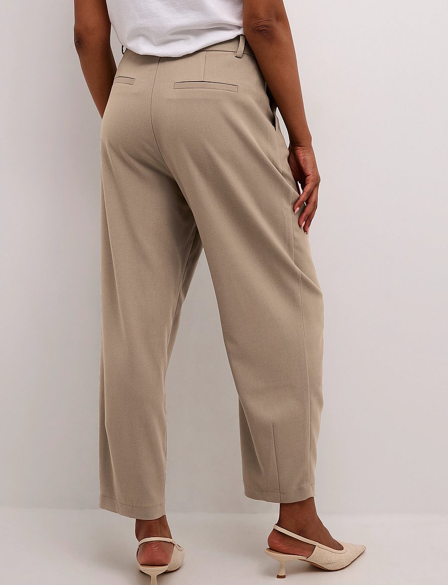 Kaffe - KAMERLE PANTS CROPPED - anzugshosen - brindle - 4