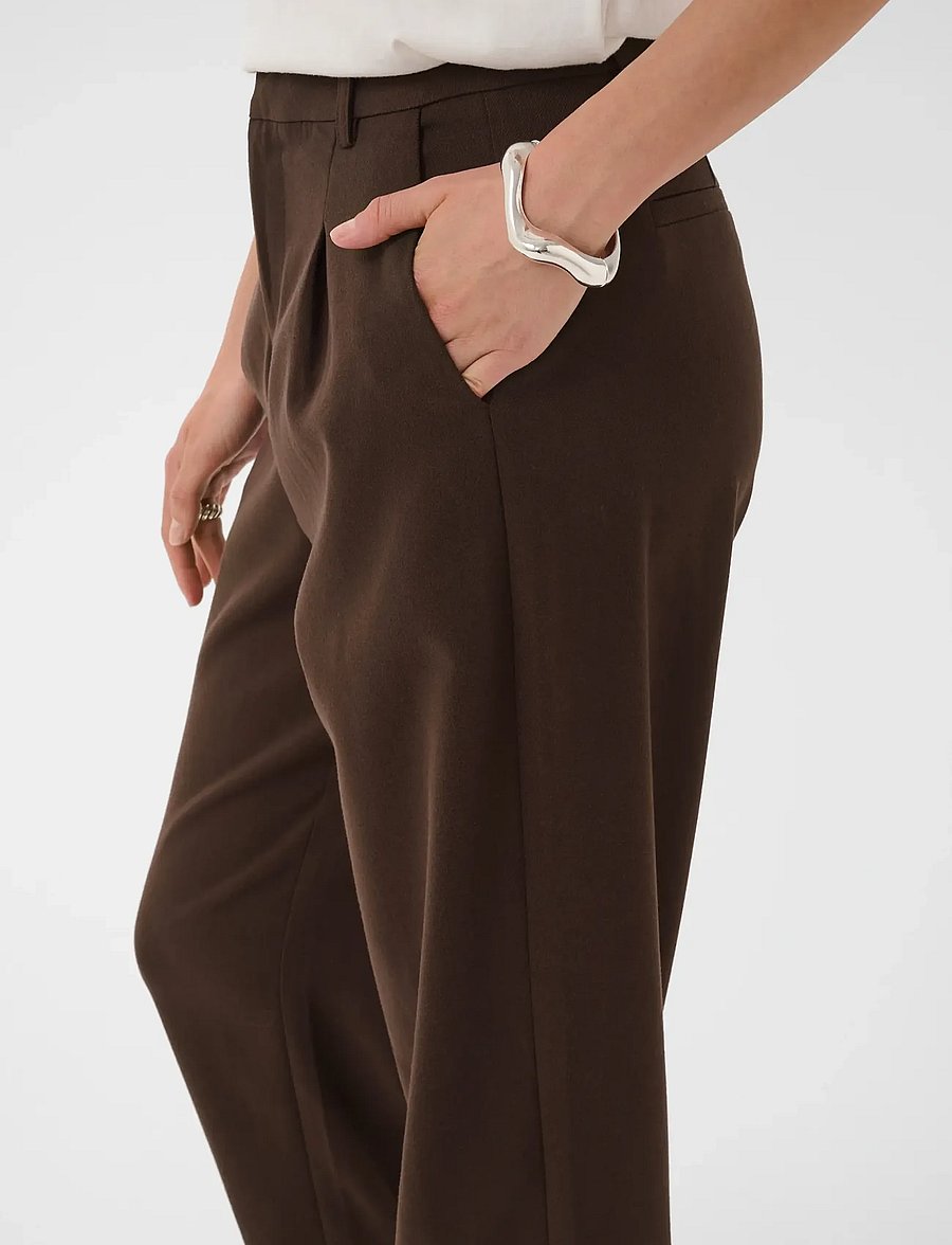 Kaffe - KAMERLE PANTS CROPPED - anzugshosen - coffee bean - 5