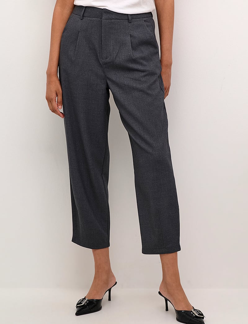 Kaffe - KAmerle Pants Cropped - formell - dark grey melange - 0