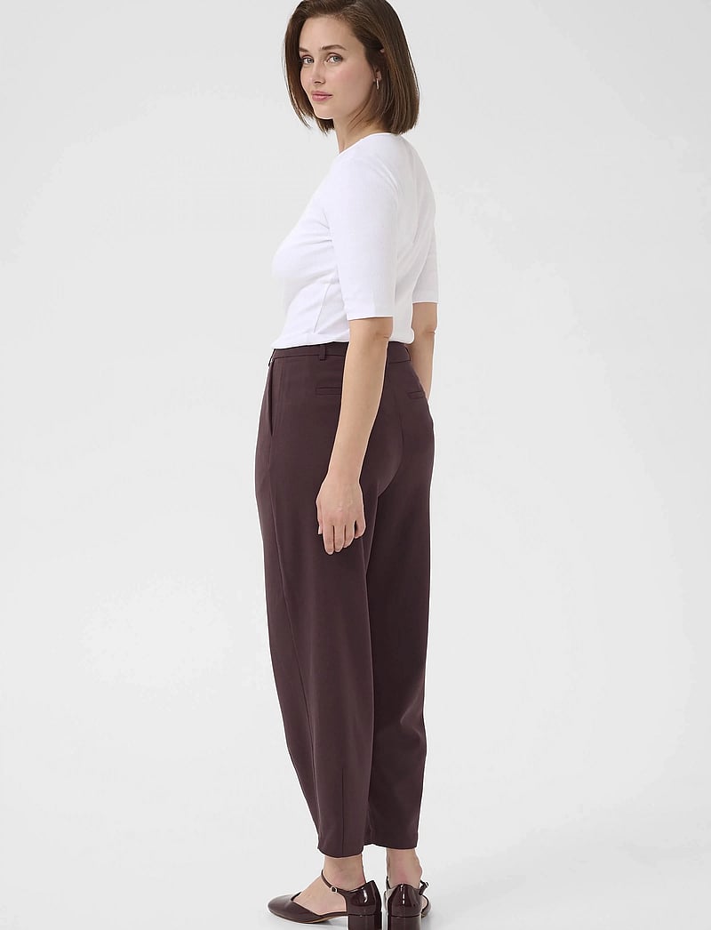 Kaffe - KAmerle Pants Cropped - kostymbyxor - fudge - 4