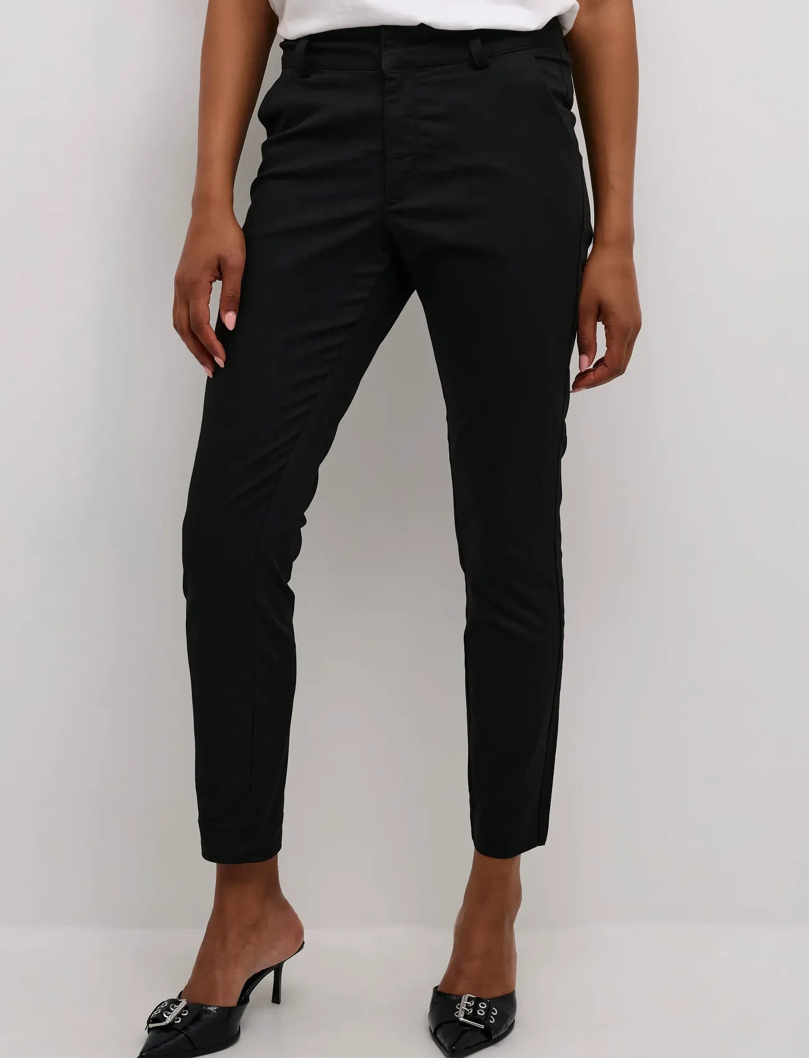 Kaffe Kalea Chino Pant, 46, Trousers, Schwarz - Slim Fit Frauen