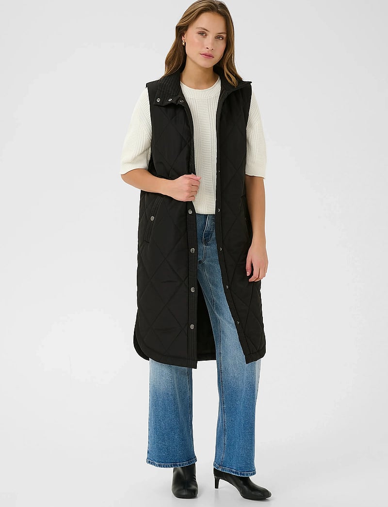 Kaffe - KAmeria Quilted Waist Coat - léttir jakkar - black deep - 3