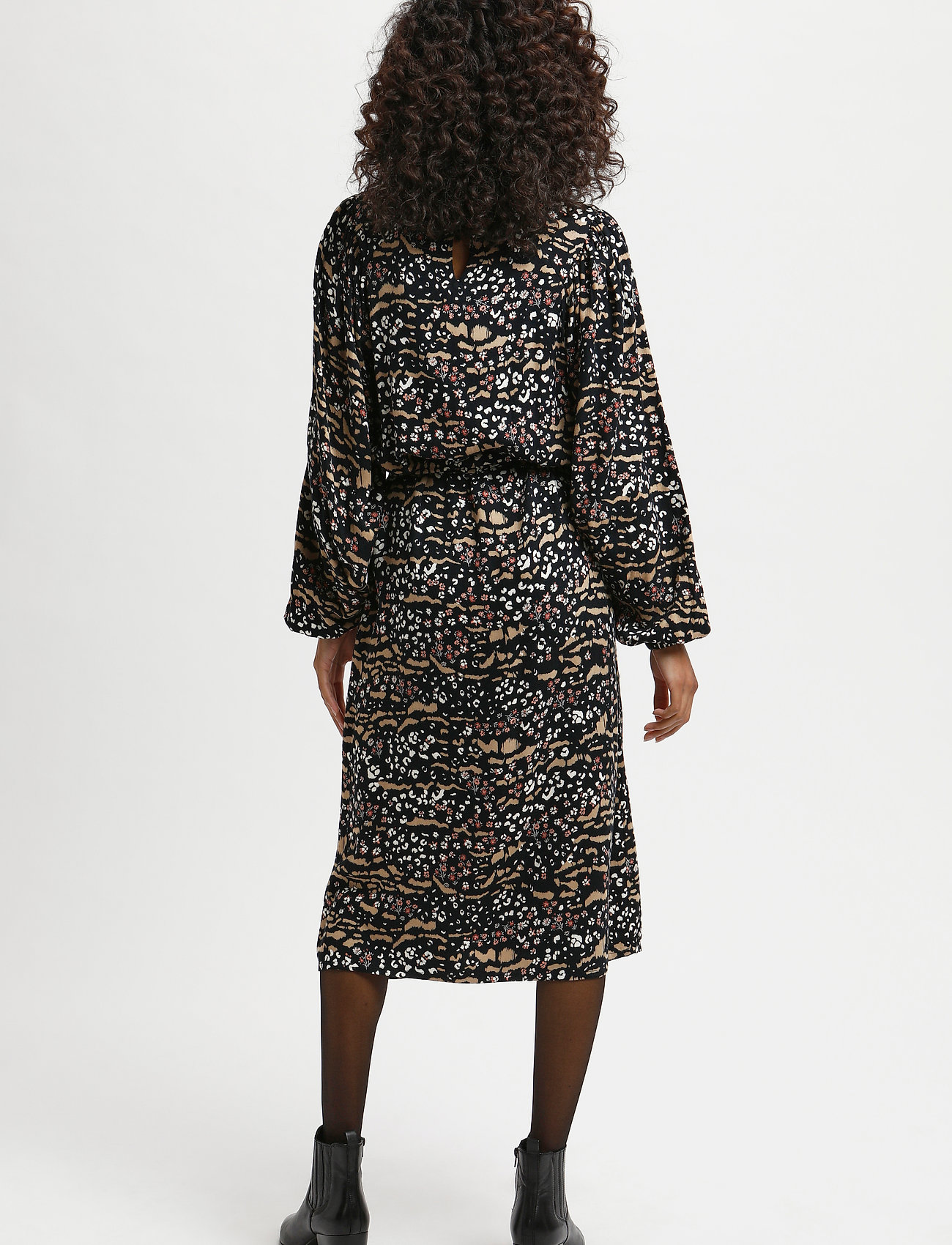 Kaffe - KAerina Dress - midikleider - black, amphora animal flower - 3