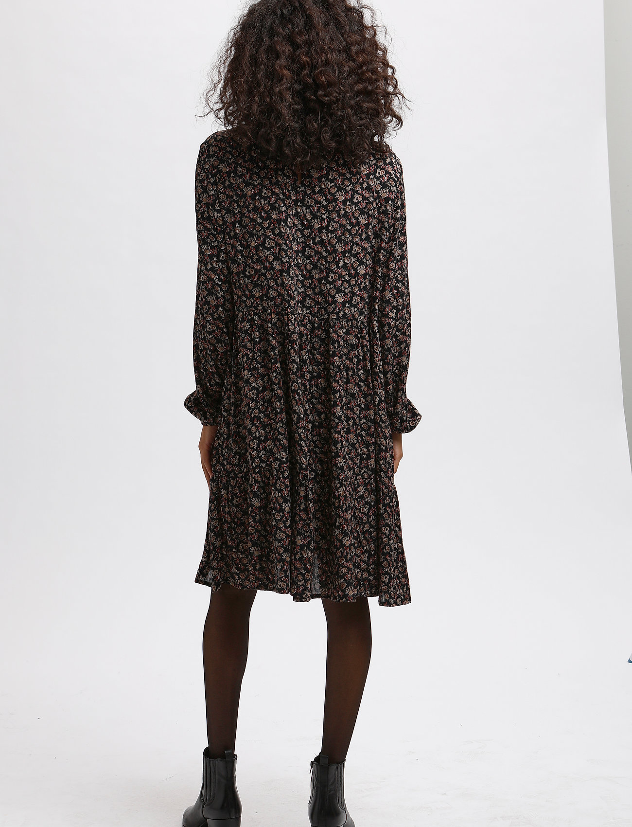 Kaffe - KAsally Amber Dress - midi kjoler - black/brown/ bedo petit flower - 3