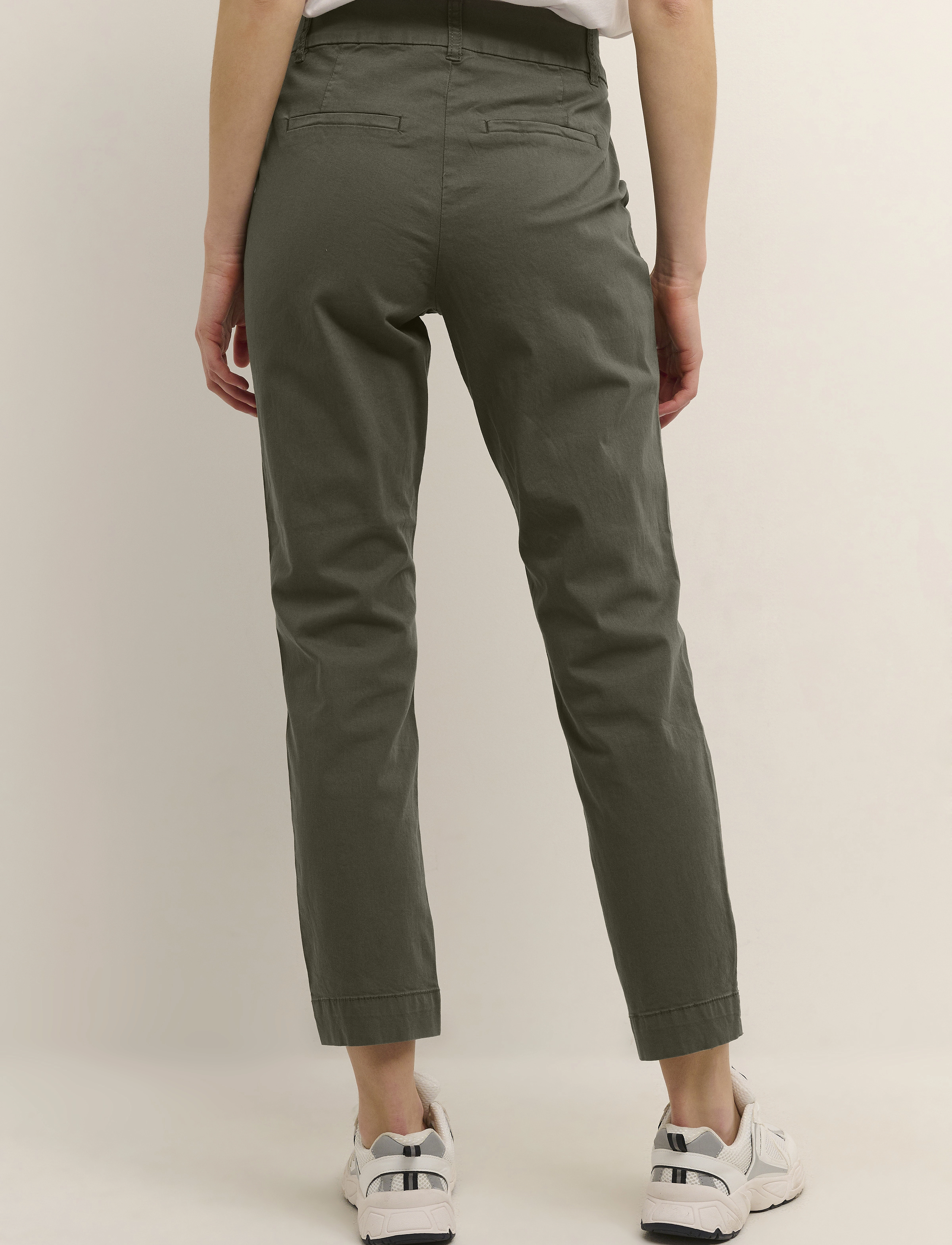 Kaffe - KAmette Pants - slim fit-byxor - grape leaf - 4