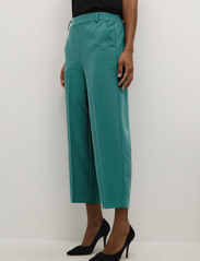 Kaffe - KAsakura HW Cropped Pants - party wear at outlet prices - aventurine - 2