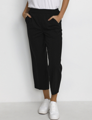 Kaffe - KAsakura HW Cropped Pants - party wear at outlet prices - black deep - 2
