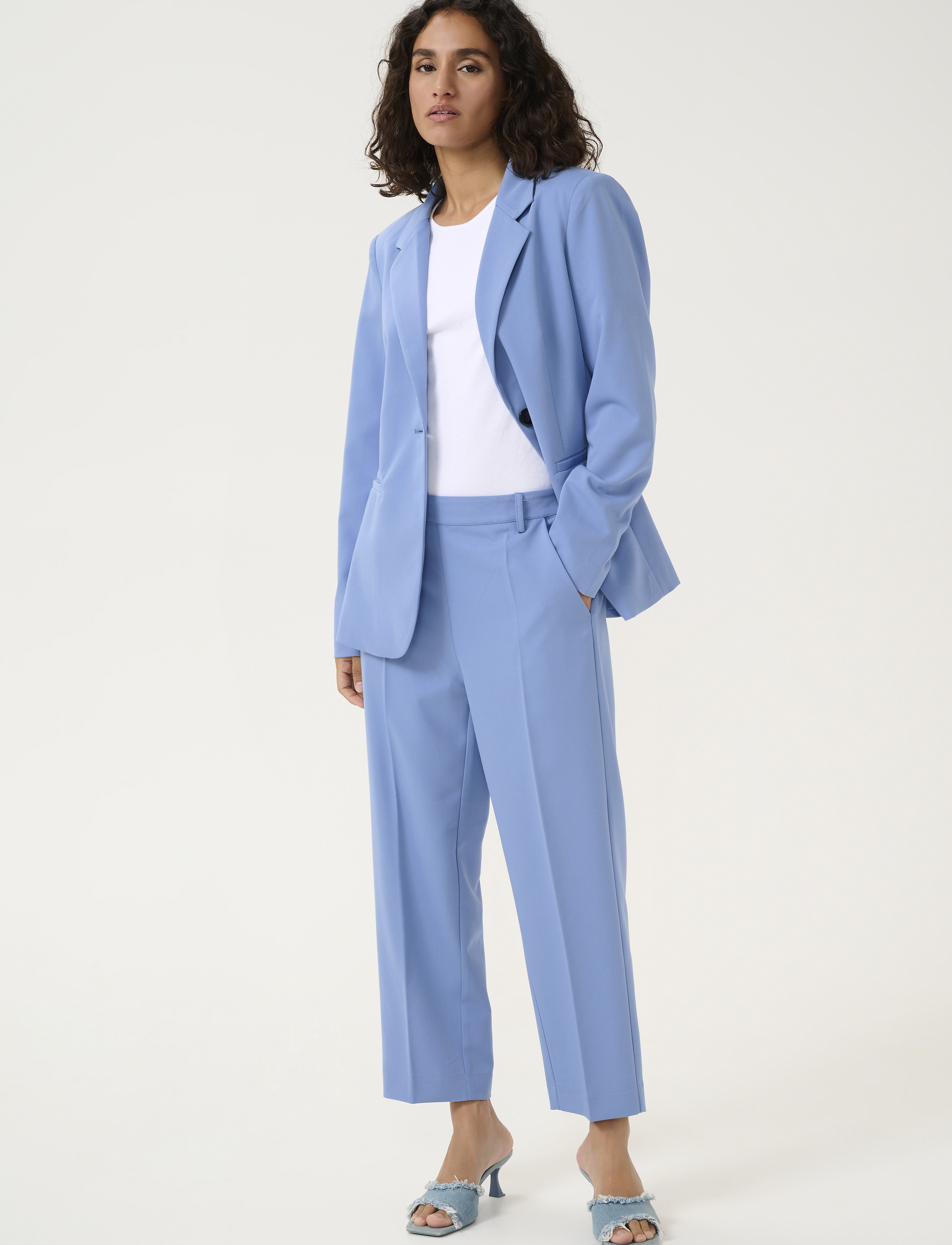 Kaffe - KASAKURA HW CROPPED PANTS - bukser med lige ben - ebb and flow - 3