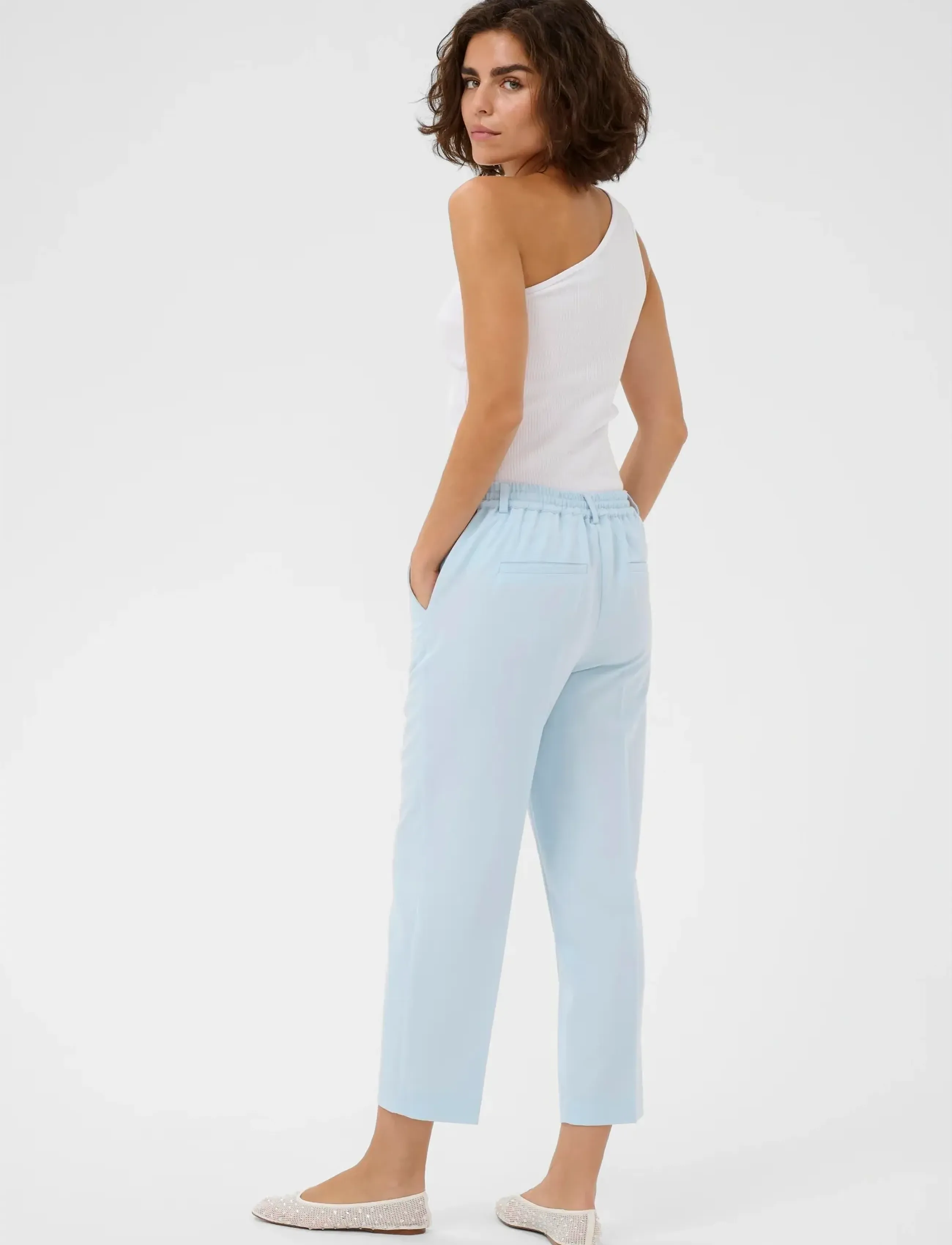 Kaffe - KASAKURA HW CROPPED PANTS - tailored trousers - nantucket breeze - 4