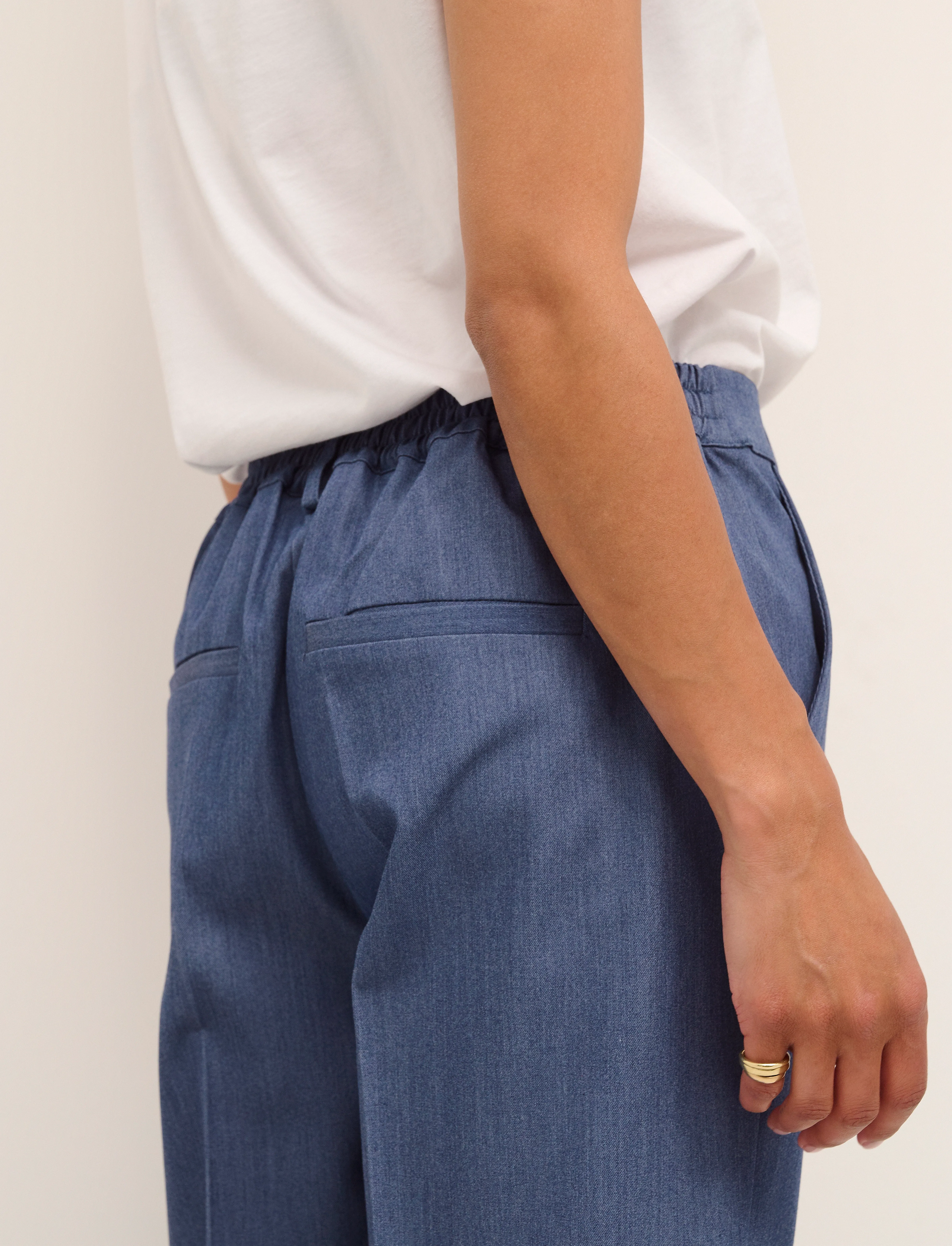 Kaffe - KASAKURA HW CROPPED PANTS - bukser med lige ben - vintage indigo - 5