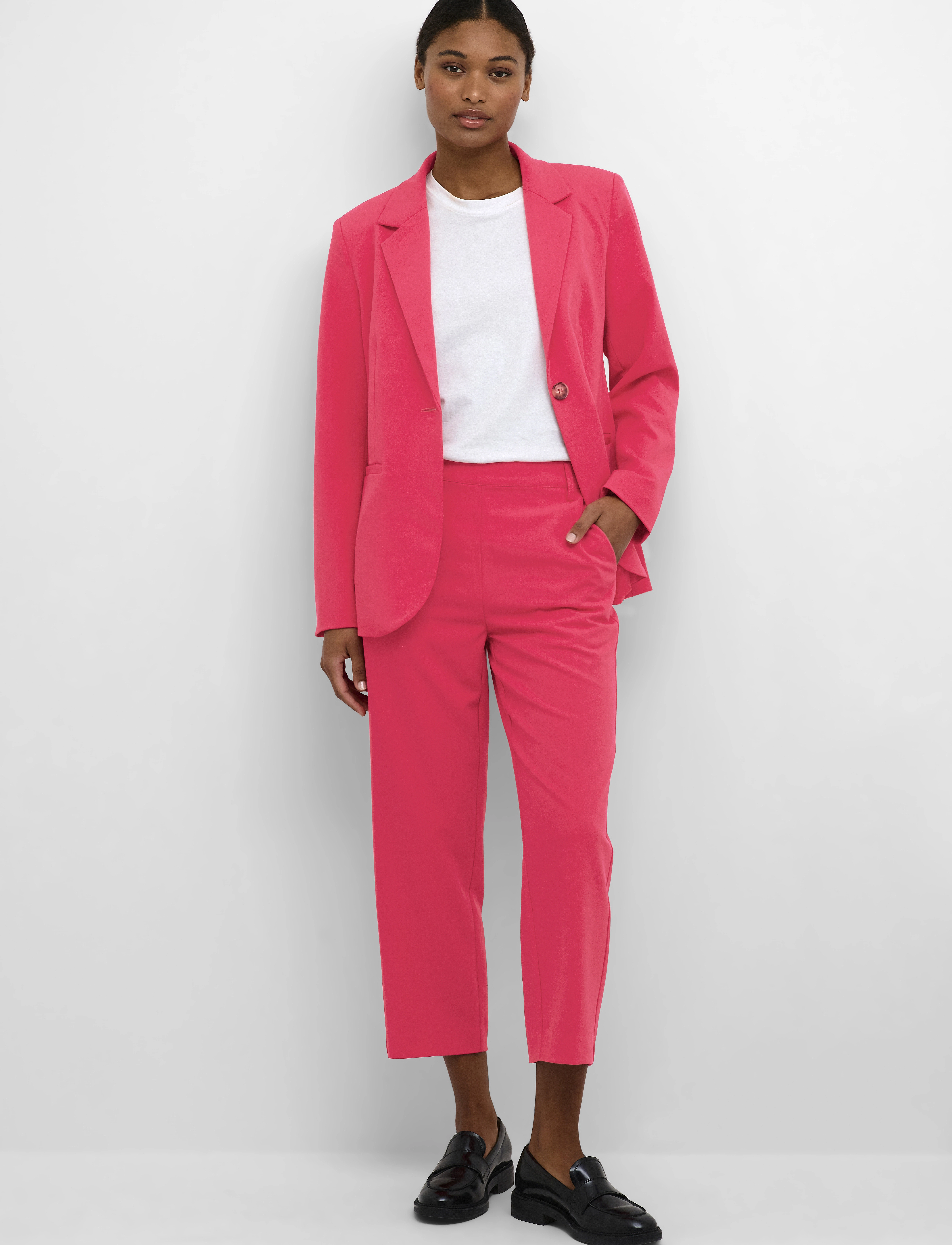 Kaffe - KASAKURA HW CROPPED PANTS - straight leg hosen - virtual pink - 3