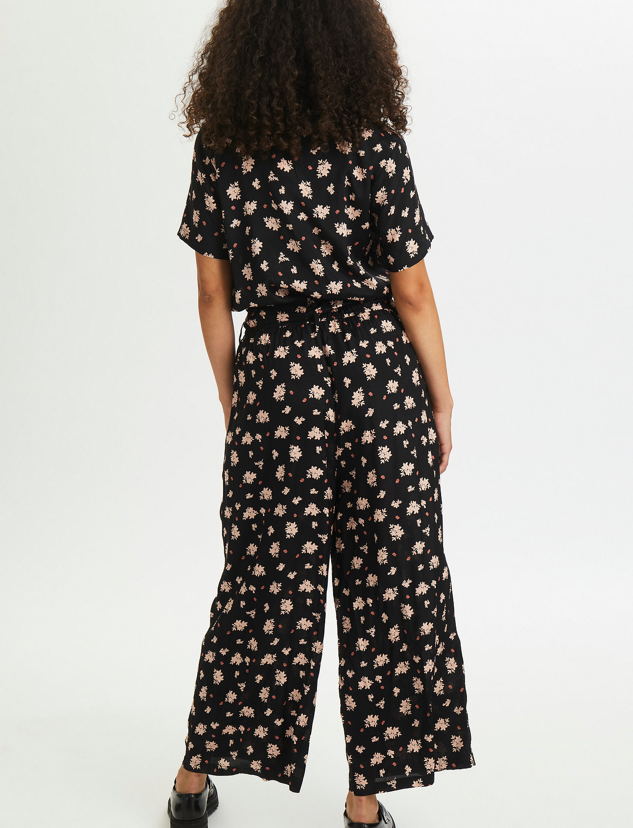Kaffe - KAtessa Jumpsuit - black / rosa color flower - 4