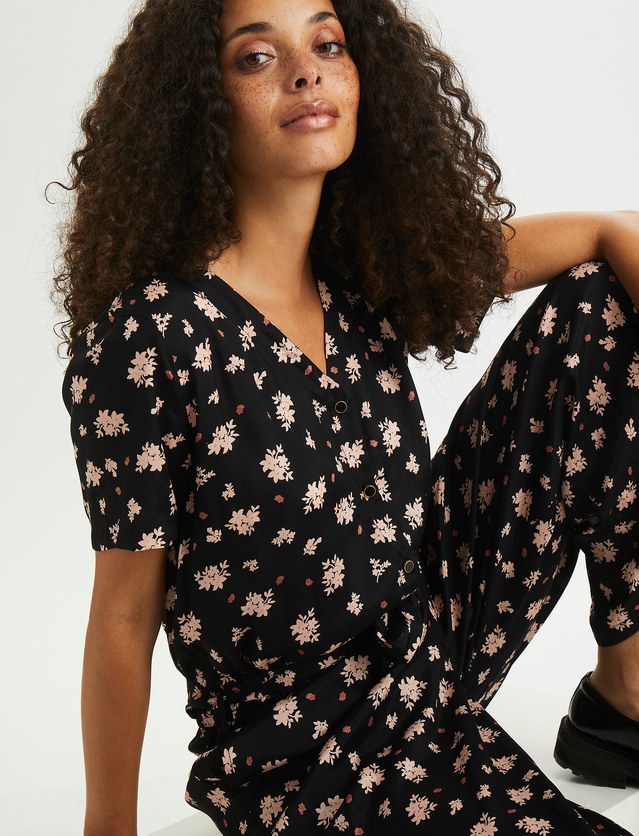 Kaffe - KAtessa Jumpsuit - black / rosa color flower - 5