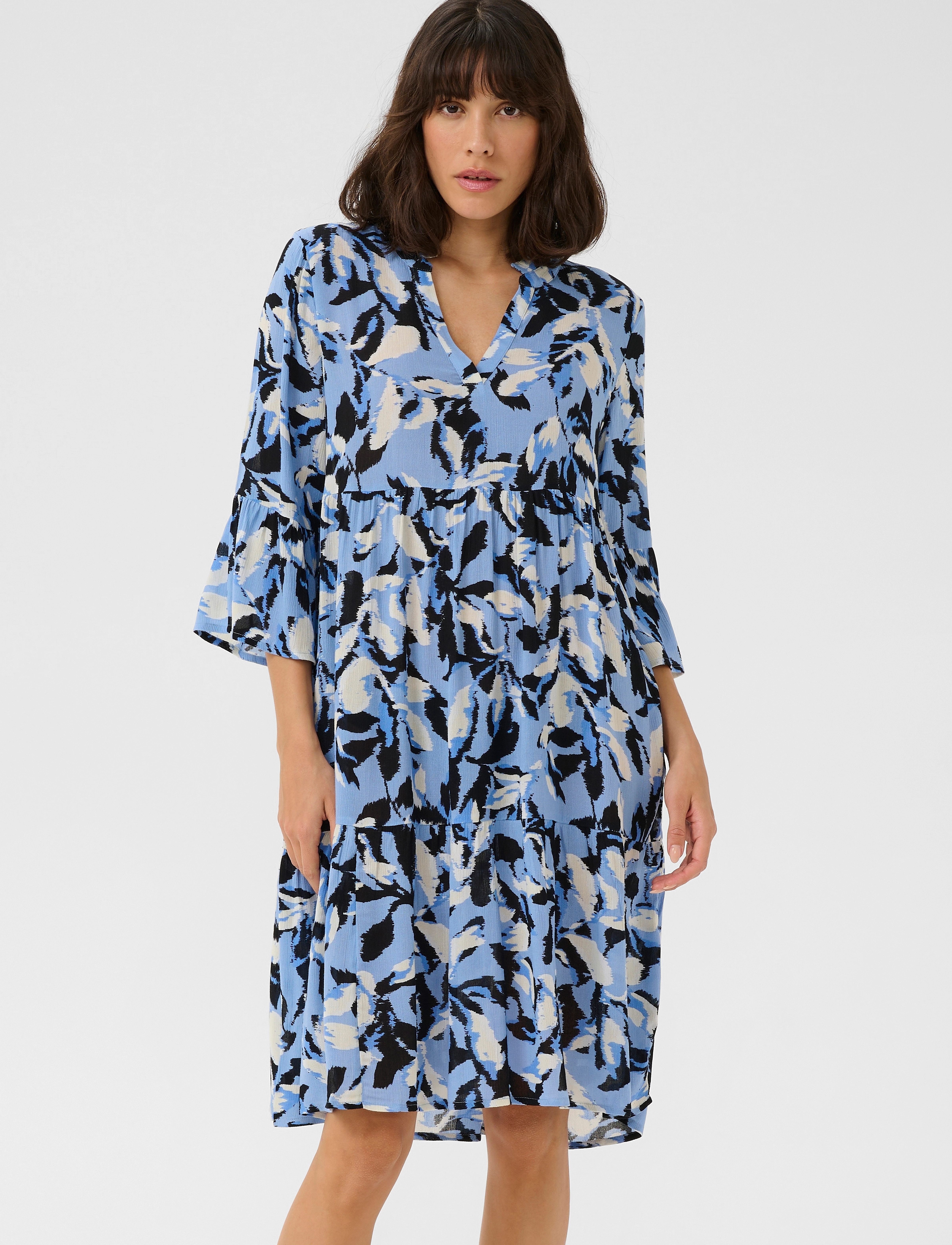 Kaffe KAedita Amber Dress - Minikleidid - BLUE FLOWER PRINT / blue