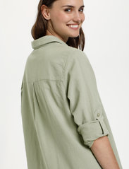 Kaffe - KAnaya Shirt Tunic - pitkähihaiset paidat - seagrass - 6