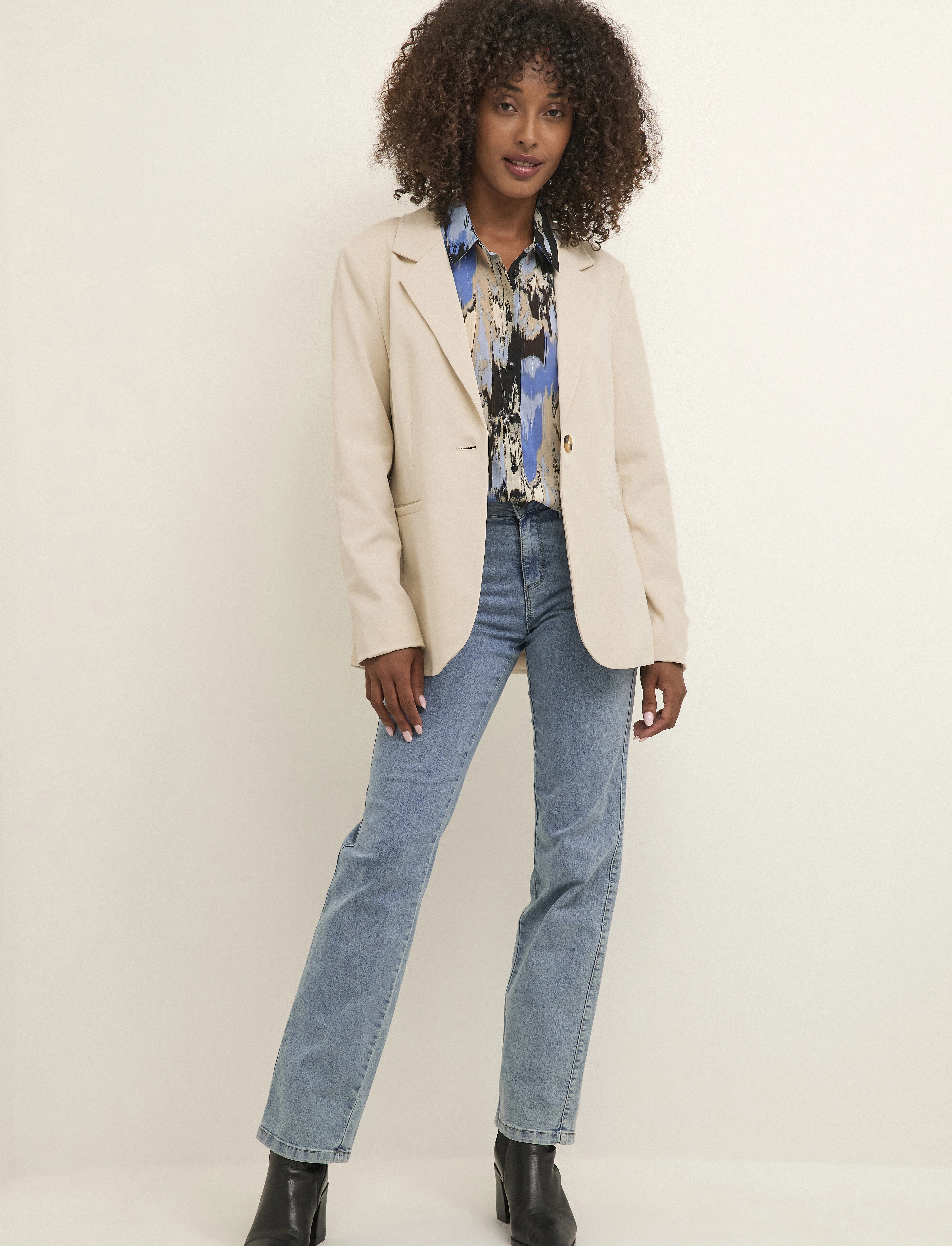 Kaffe - KAsakura Blazer - party wear at outlet prices - antique white - 3