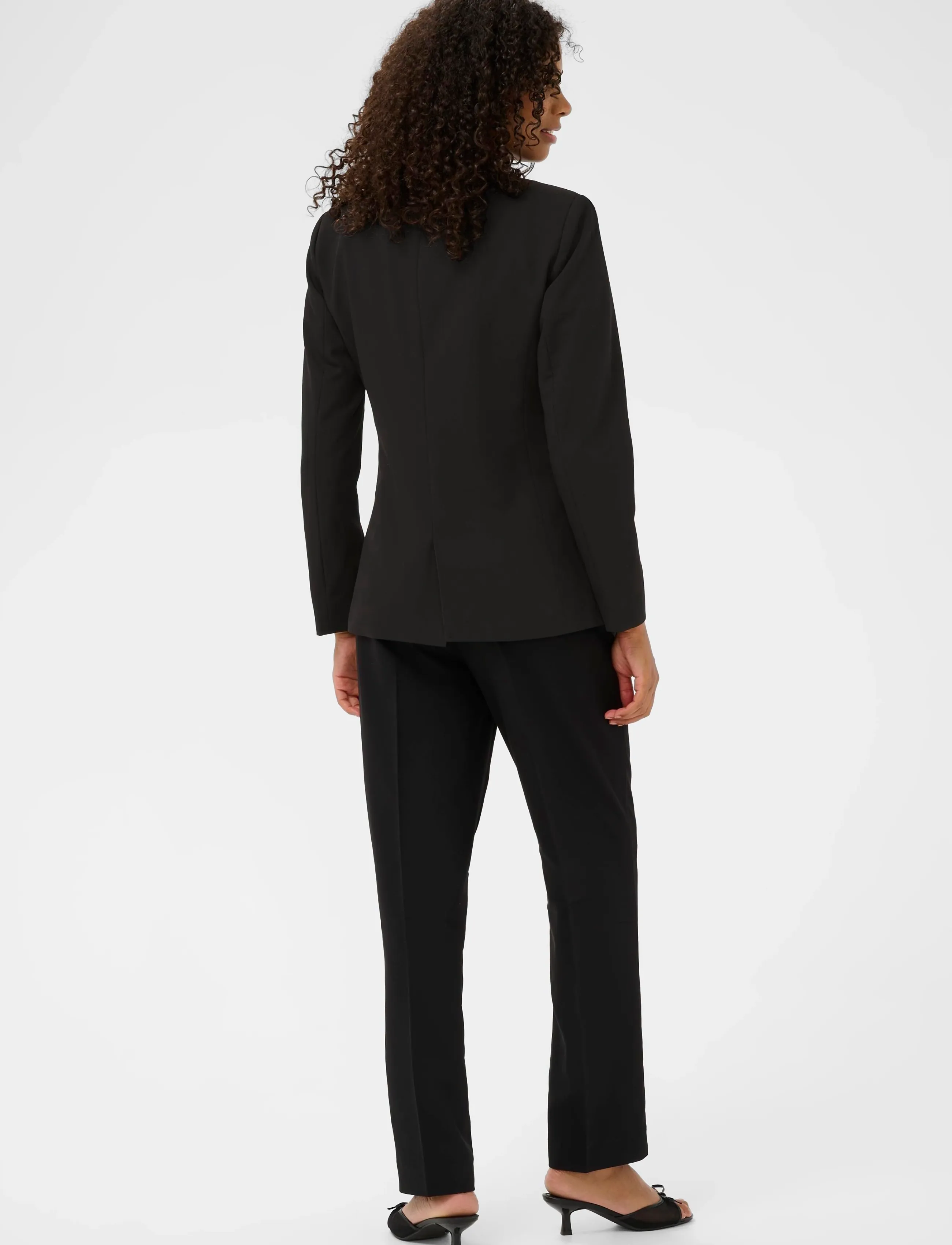 Kaffe - KAsakura Blazer - festtøj til outletpriser - black deep - 4