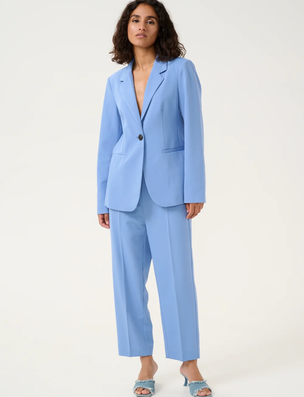 Kaffe - KAsakura Blazer - enkeltradede blazere - ebb and flow - 3