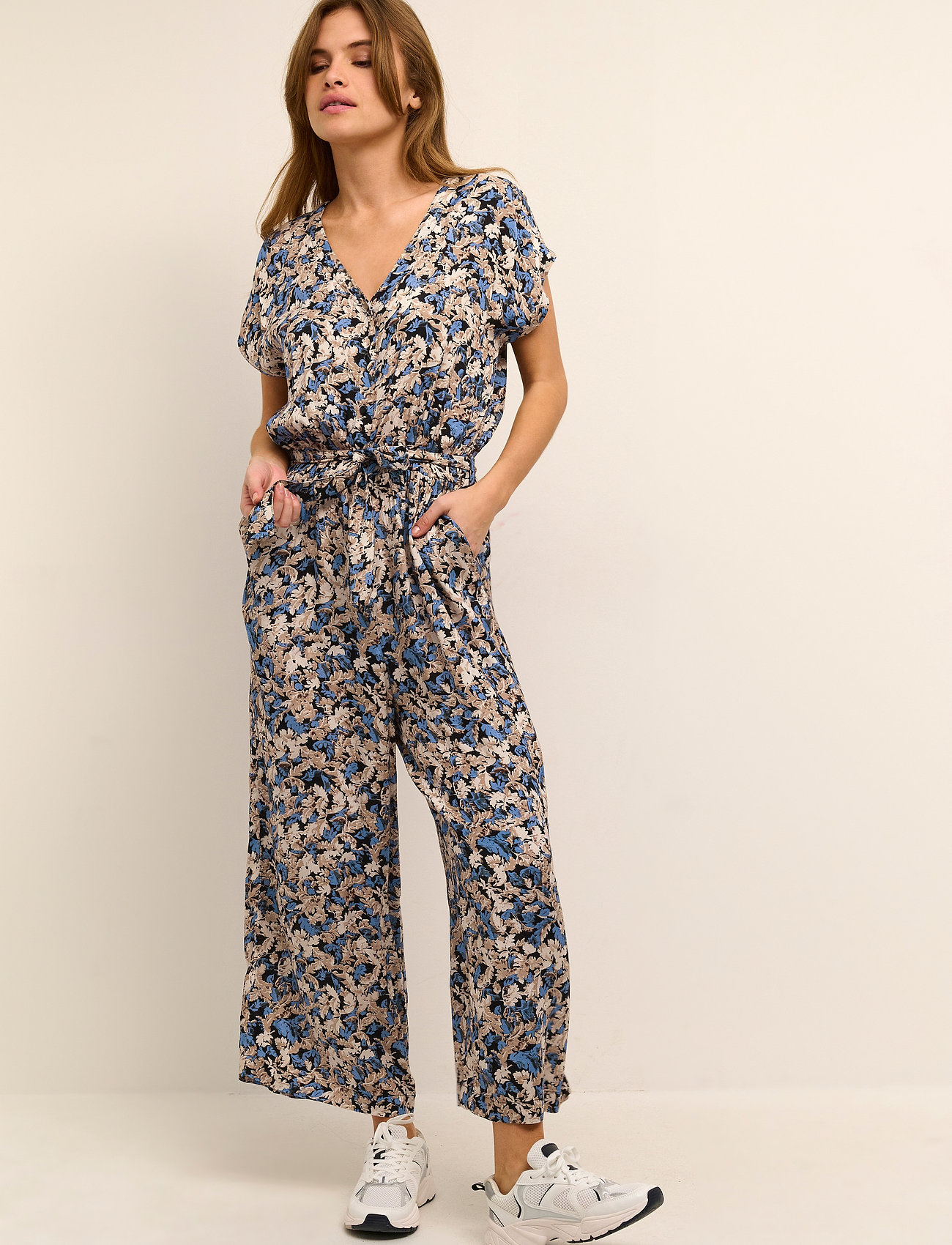 Kaffe - KAbettina Jump suit - blue / brown tone leaf print - 3