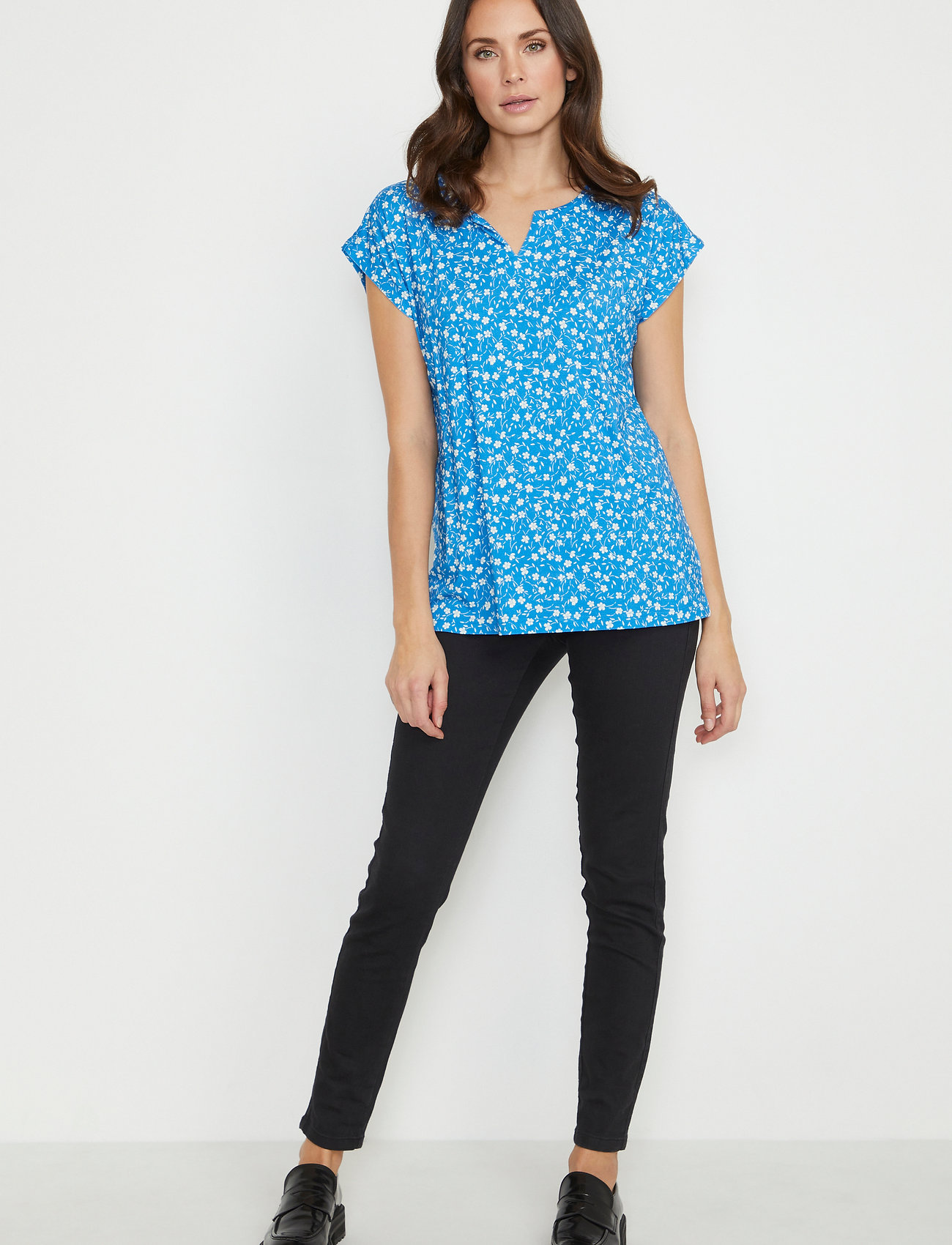 Kaffe - KAsishana Jersey Blouse - french blue petit fleur - 3