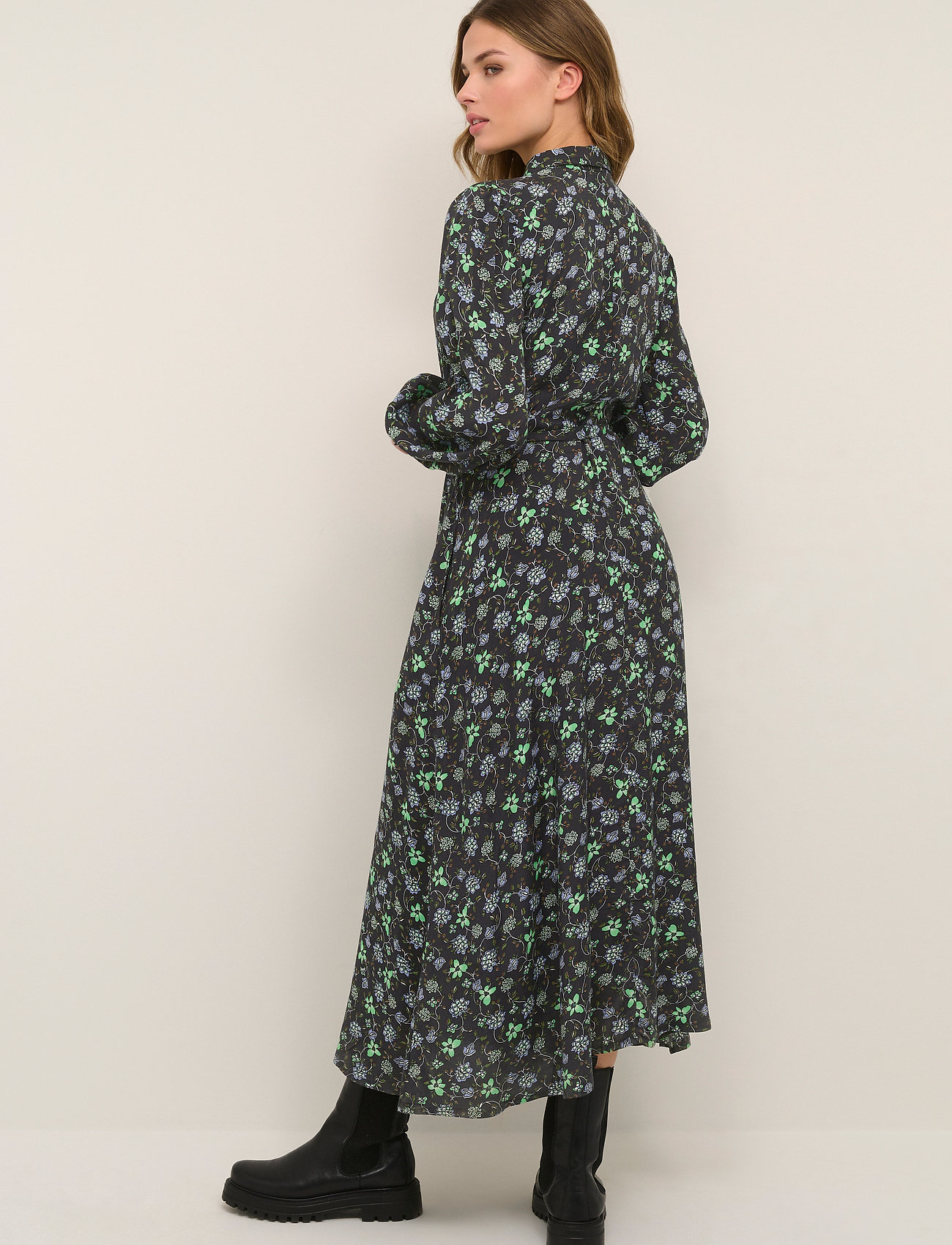 Kaffe - KAflorina Shirt Dress - black - green paisley flower - 4