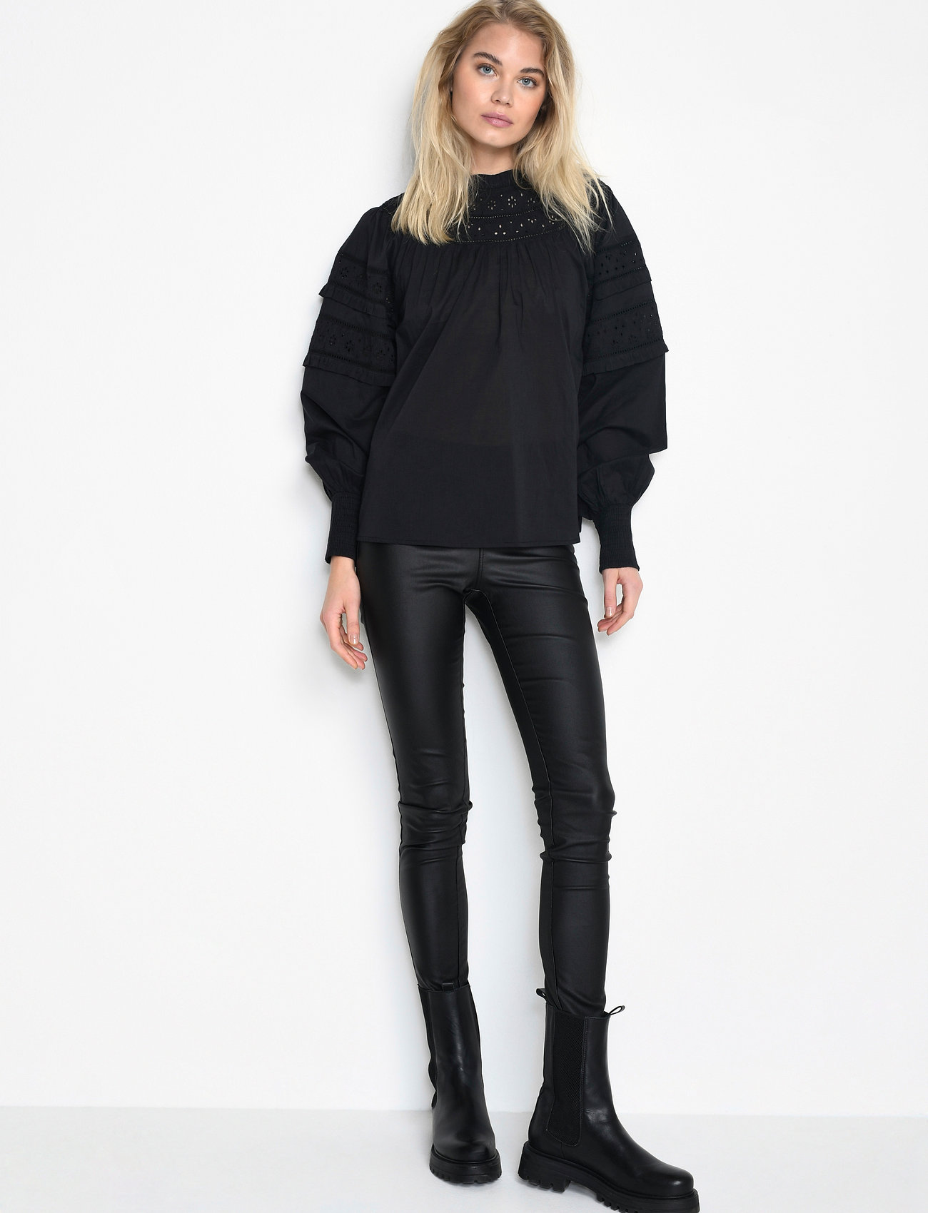 Kaffe - KAsilana Blouse - black deep - 3
