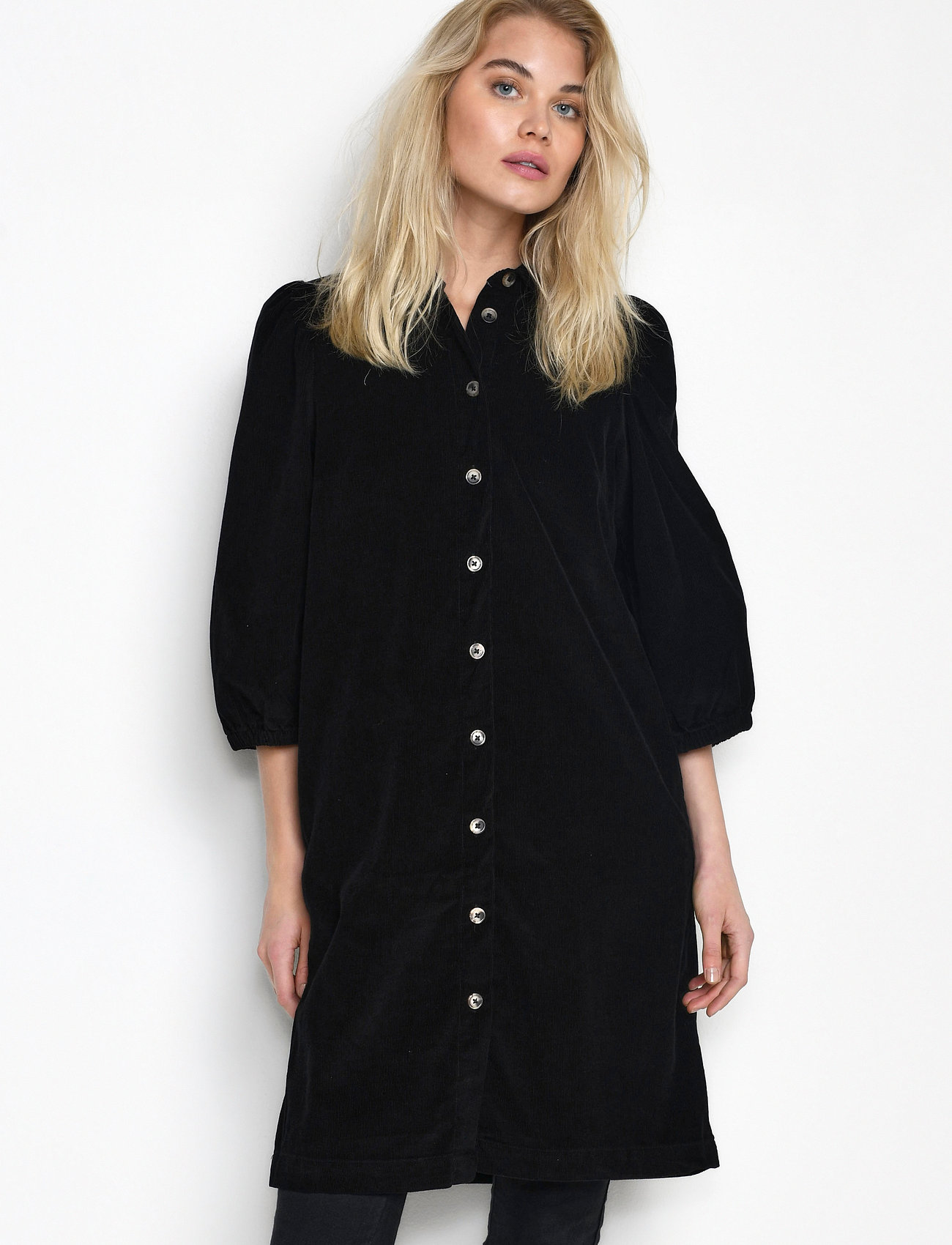 Kaffe KAeva Corduroy Dress - Kjoler - BLACK DEEP / black