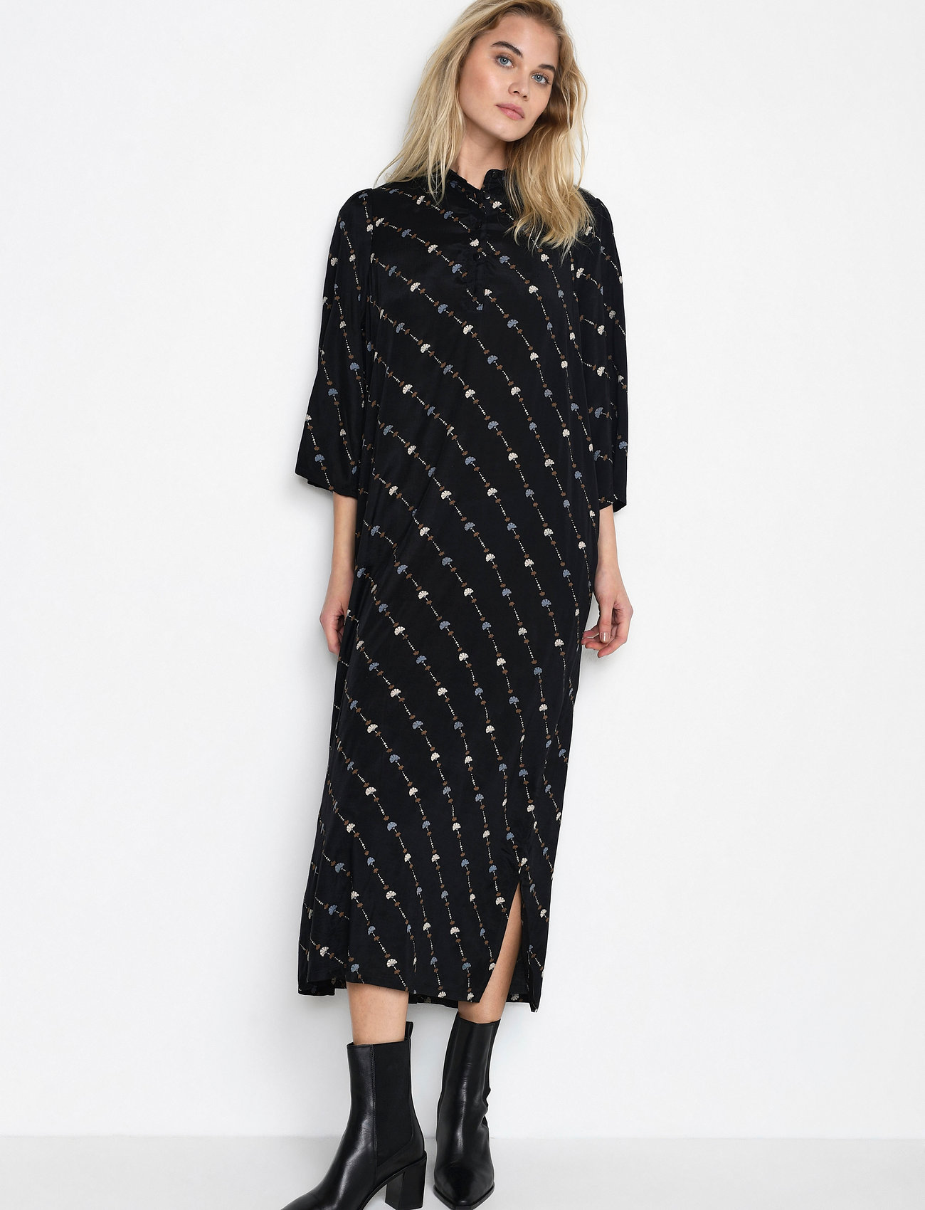 Kaffe - KAliro Dress - black / infinity graphic lines - 3