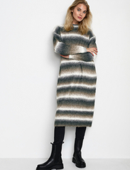 Kaffe - KAdera Knit Dress - knitted dresses - toffe / chalk and grey melange - 3