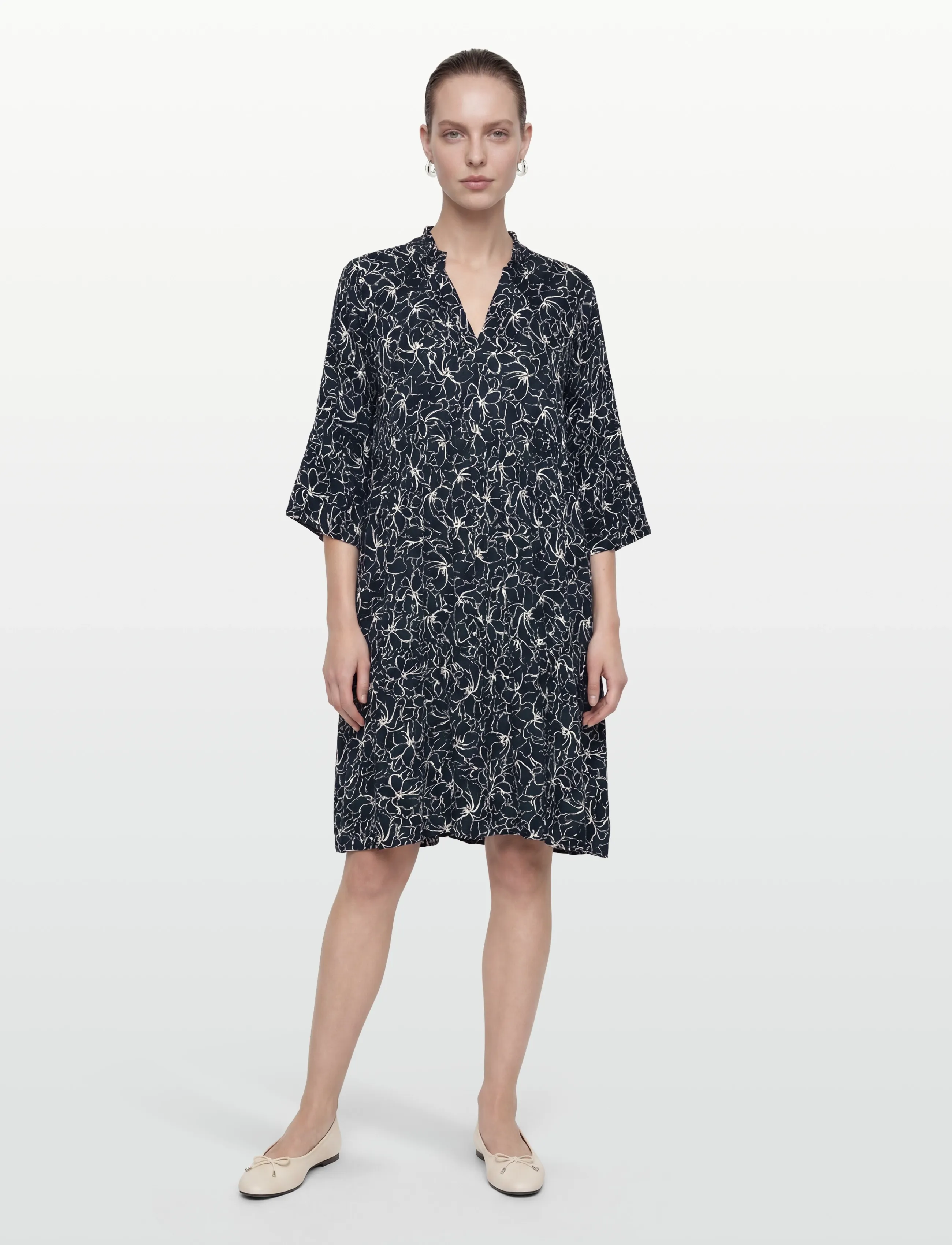 Kaffe KAellen Amber Dress - Okazje - MIDNIGHT MARINE CHALK FLOWER / navy