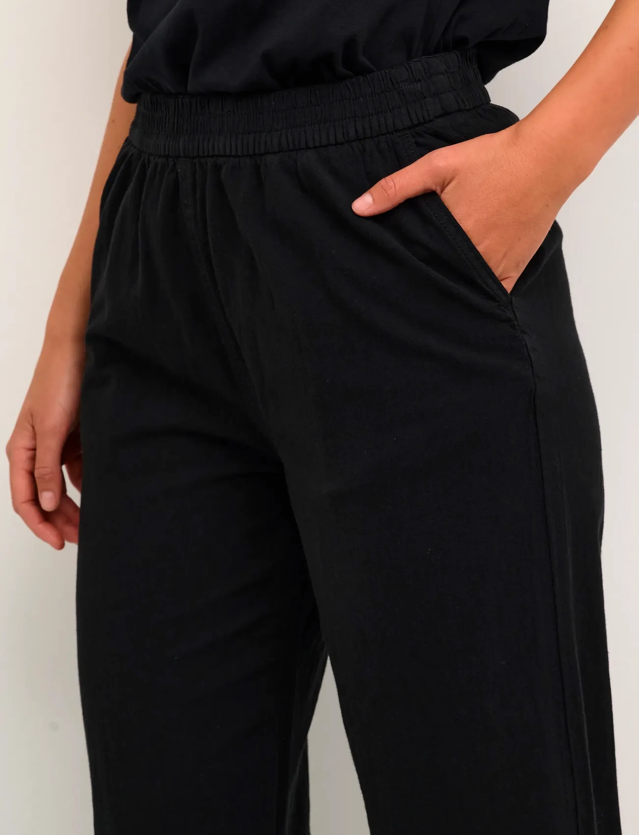 Kaffe - KAnaya Culotte Pants - party wear at outlet prices - black deep - 5