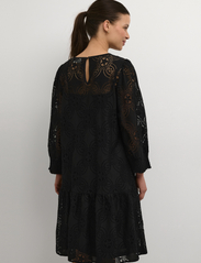 Kaffe - KAraula Lace Dress - odzież imprezowa w cenach outletowych - black deep - 4