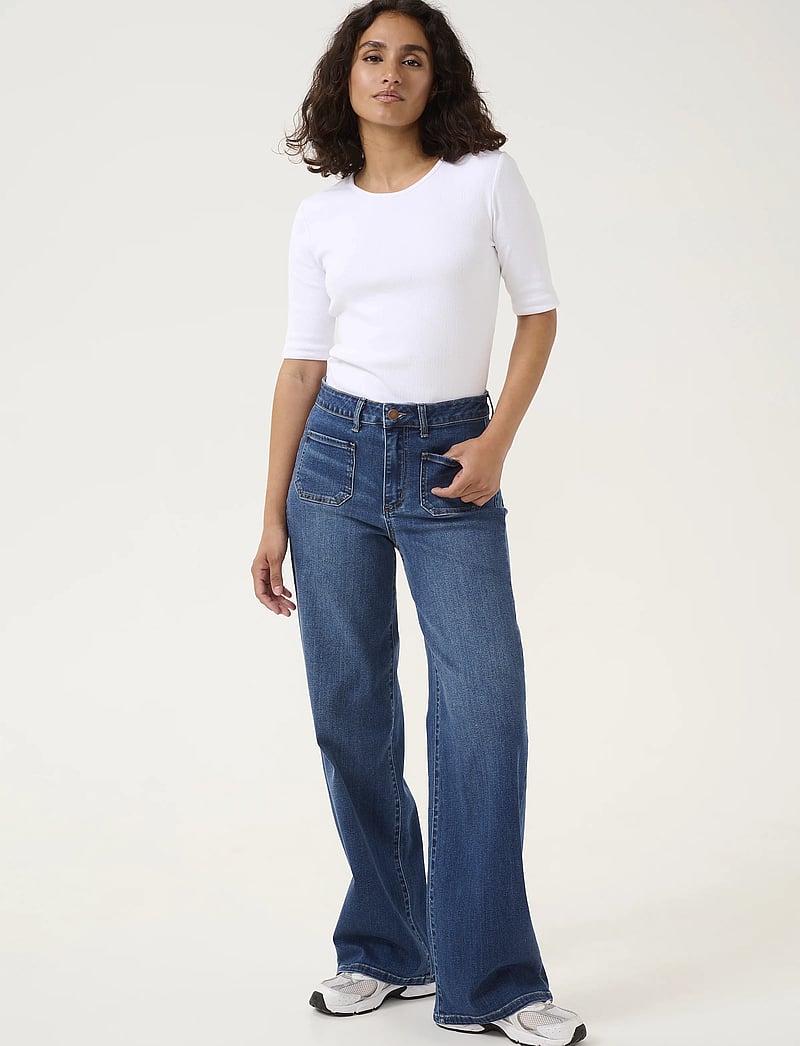 Kaffe - KAkarla HW Wide Jeans - laia säärega teksad - medium blue washed denim - 3