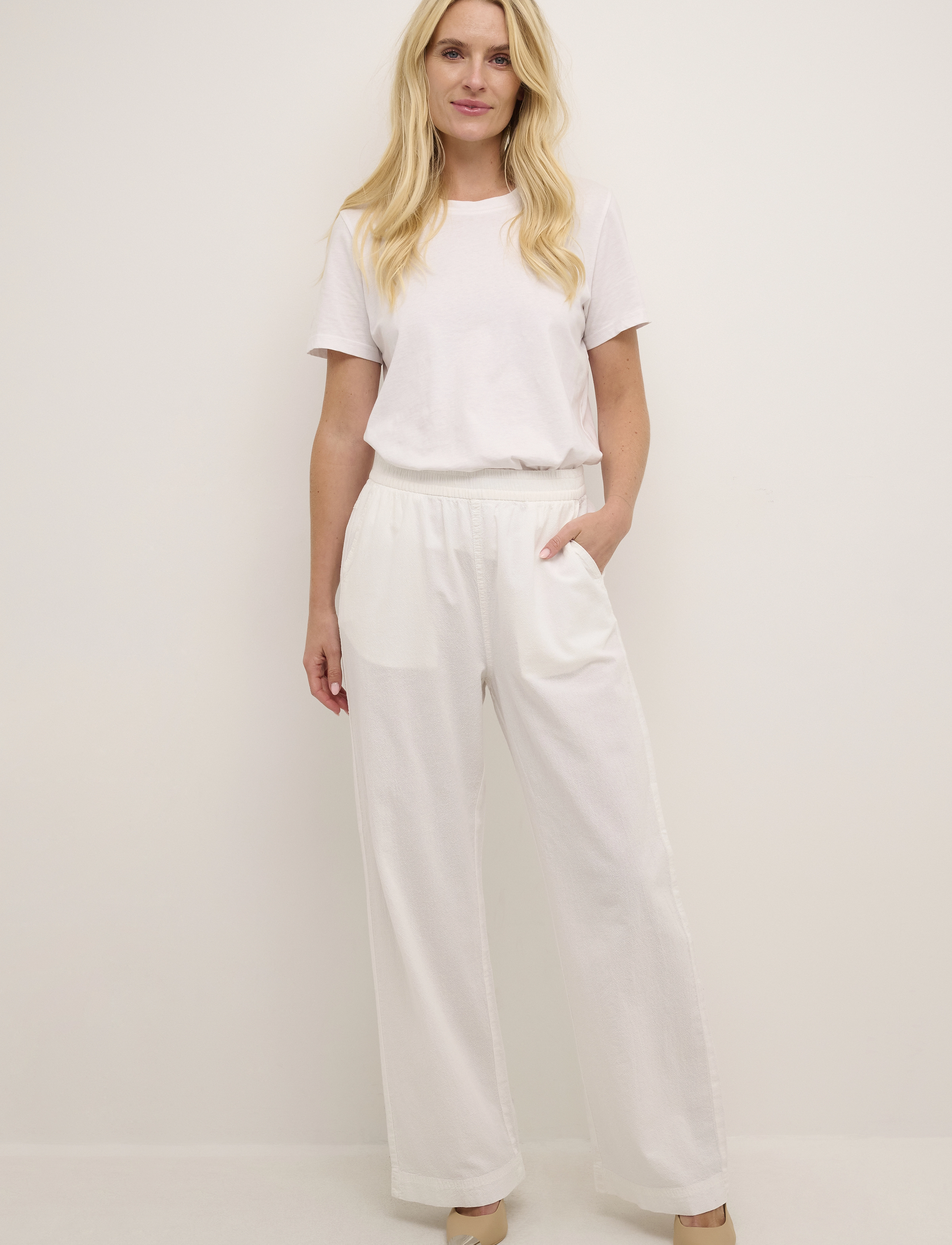 Kaffe - KAnaya Wide Pants - vida byxor - chalk - 3
