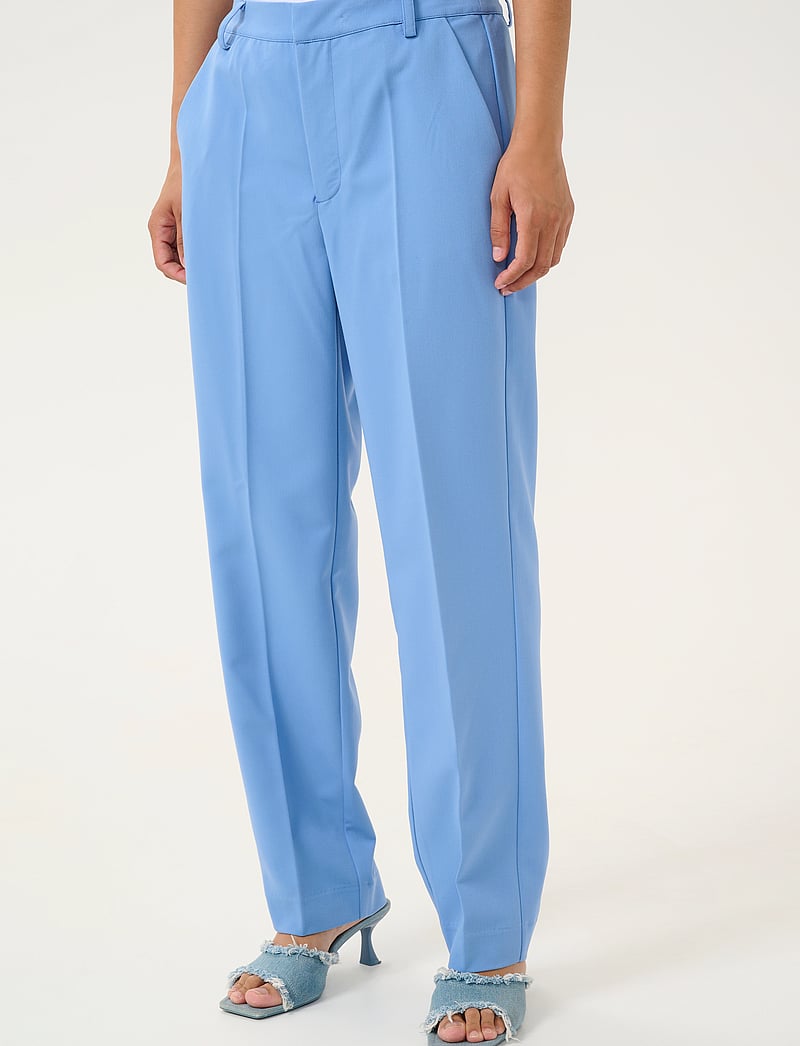 Kaffe - KAsakura HW Zipper Pants - tailored trousers - ebb and flow - 0