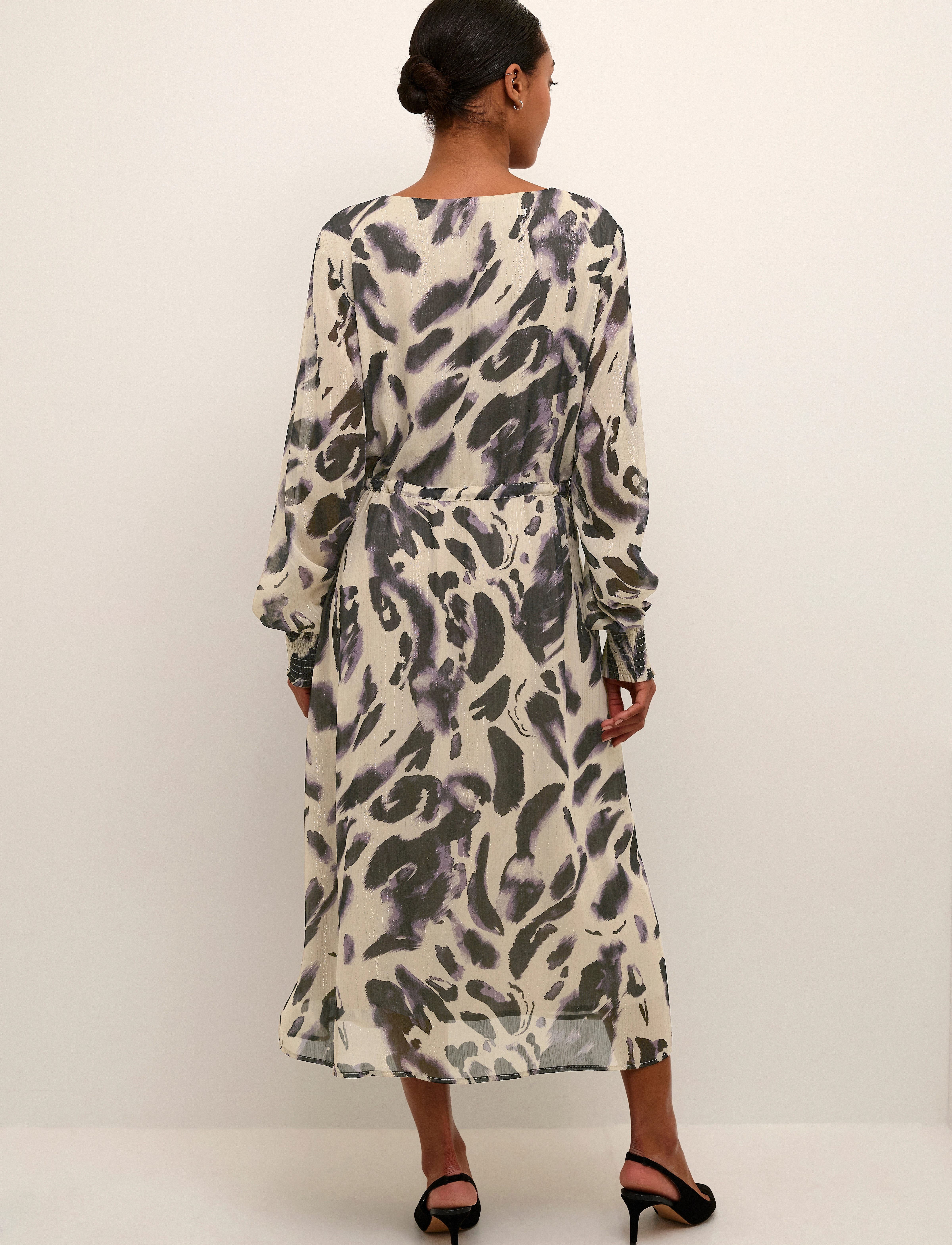Kaffe - KAfina Dress - midikleider - black/feather gray leo - 3