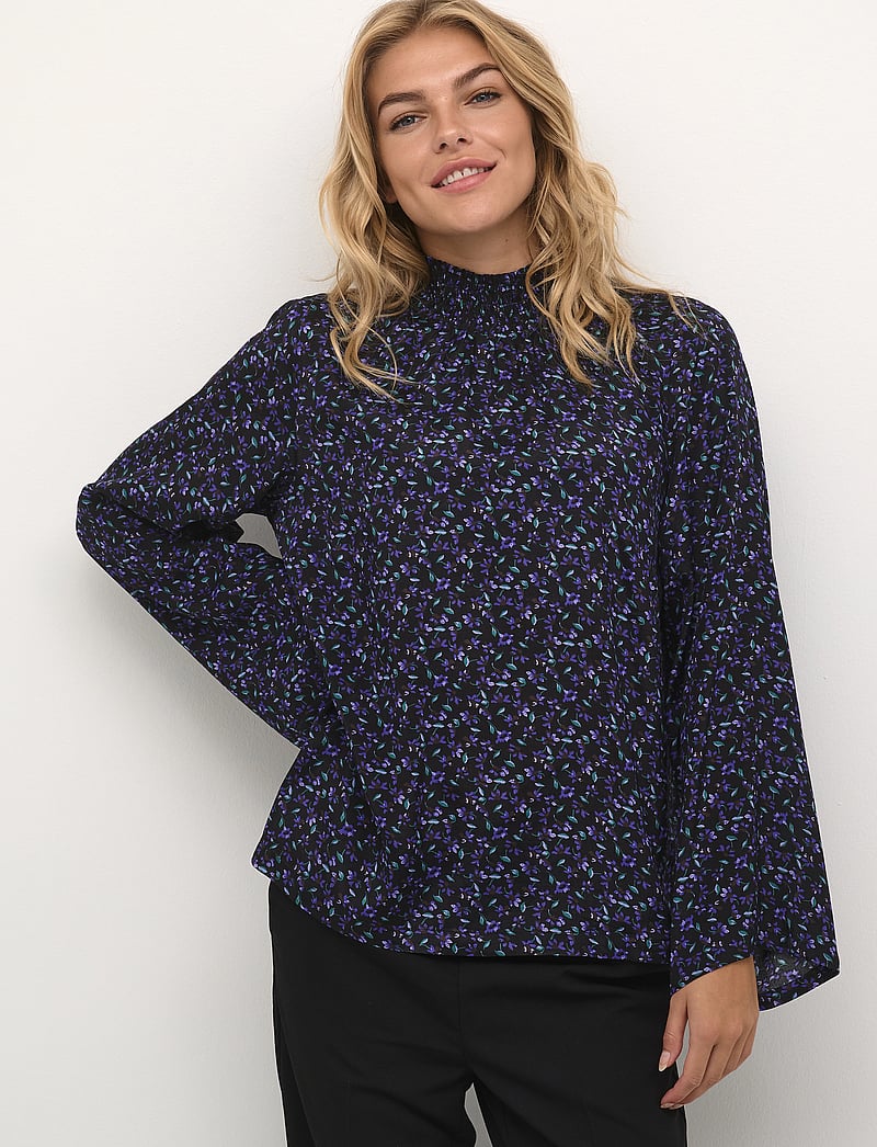 Kaffe - KApollie Blouse - long sleeved blouses - heliotrope flower print - 0
