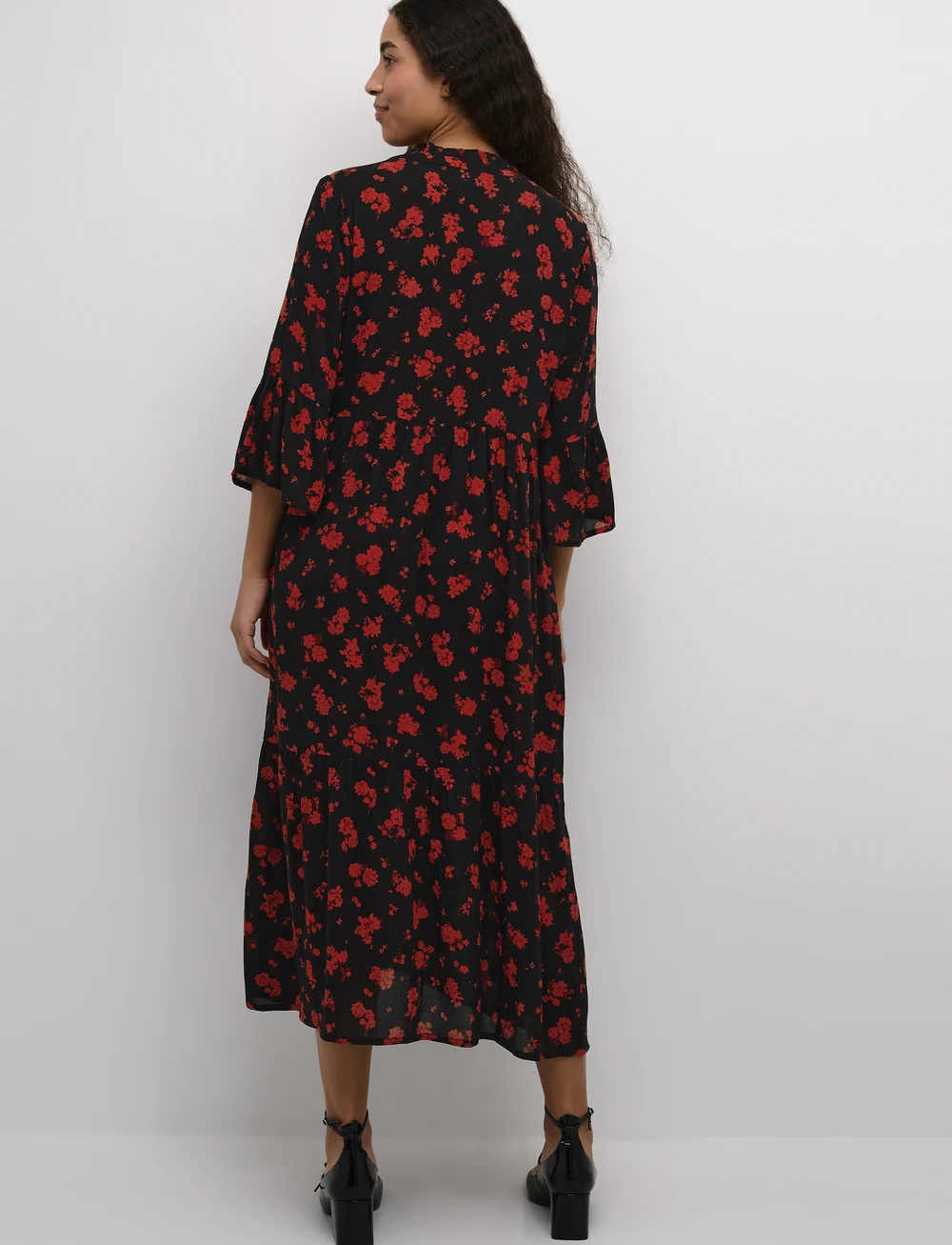 Kaffe - KAamber Long Layer Dress Printed - skjortekjoler - black_red flower print - 3