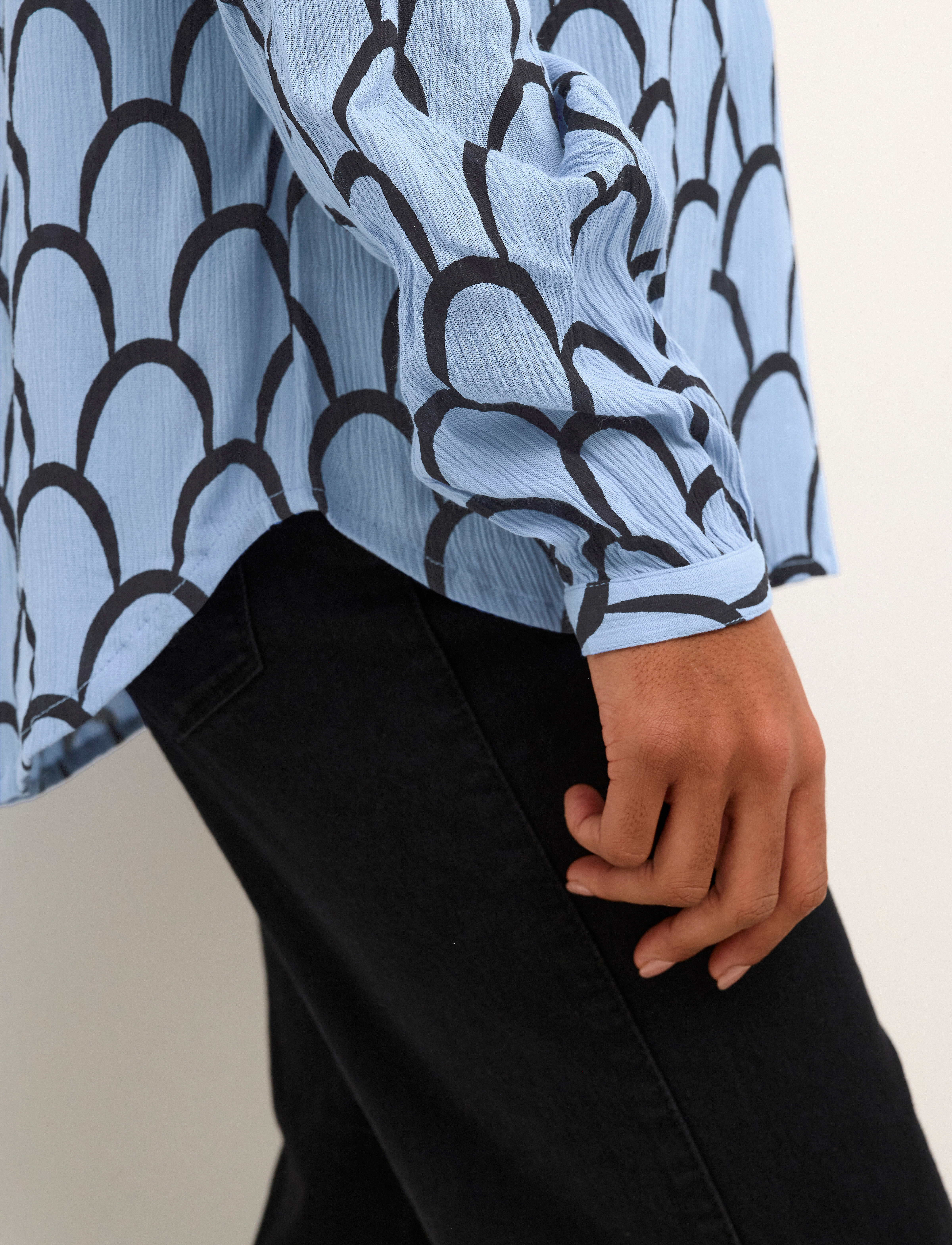 Kaffe - KAkarina Amber Blouse - blue/black graphic print - 5