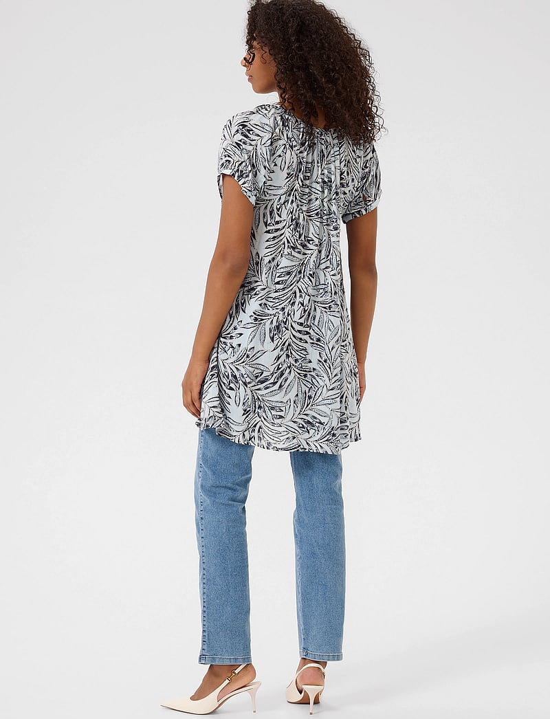 Kaffe - KAamber Tunic Printed - summer dresses - blue leaf print - 4