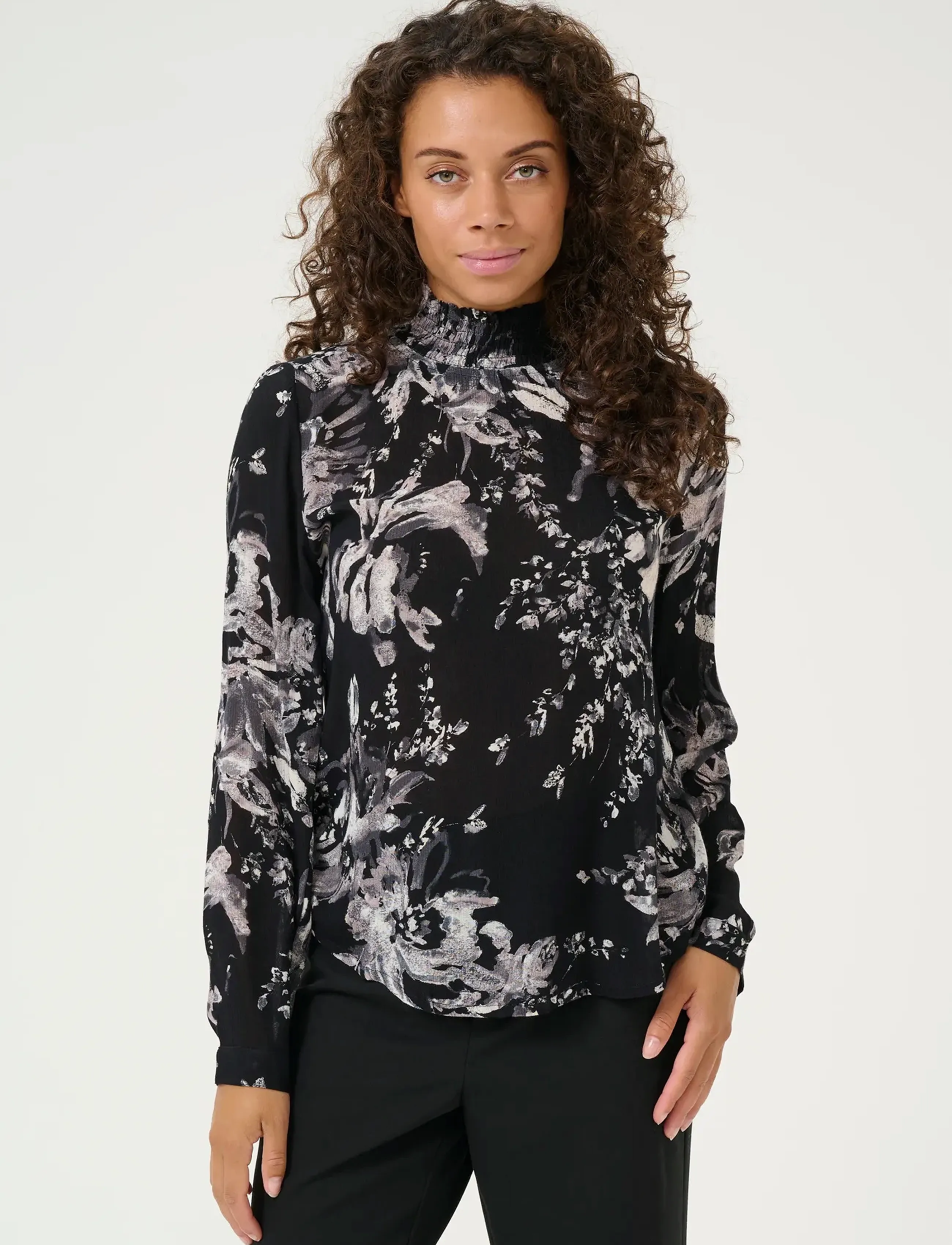 Kaffe Kaamber Smock Blouse Printed, Kvinder, Mønstret Smock Bluse, Sort, Str: 38
