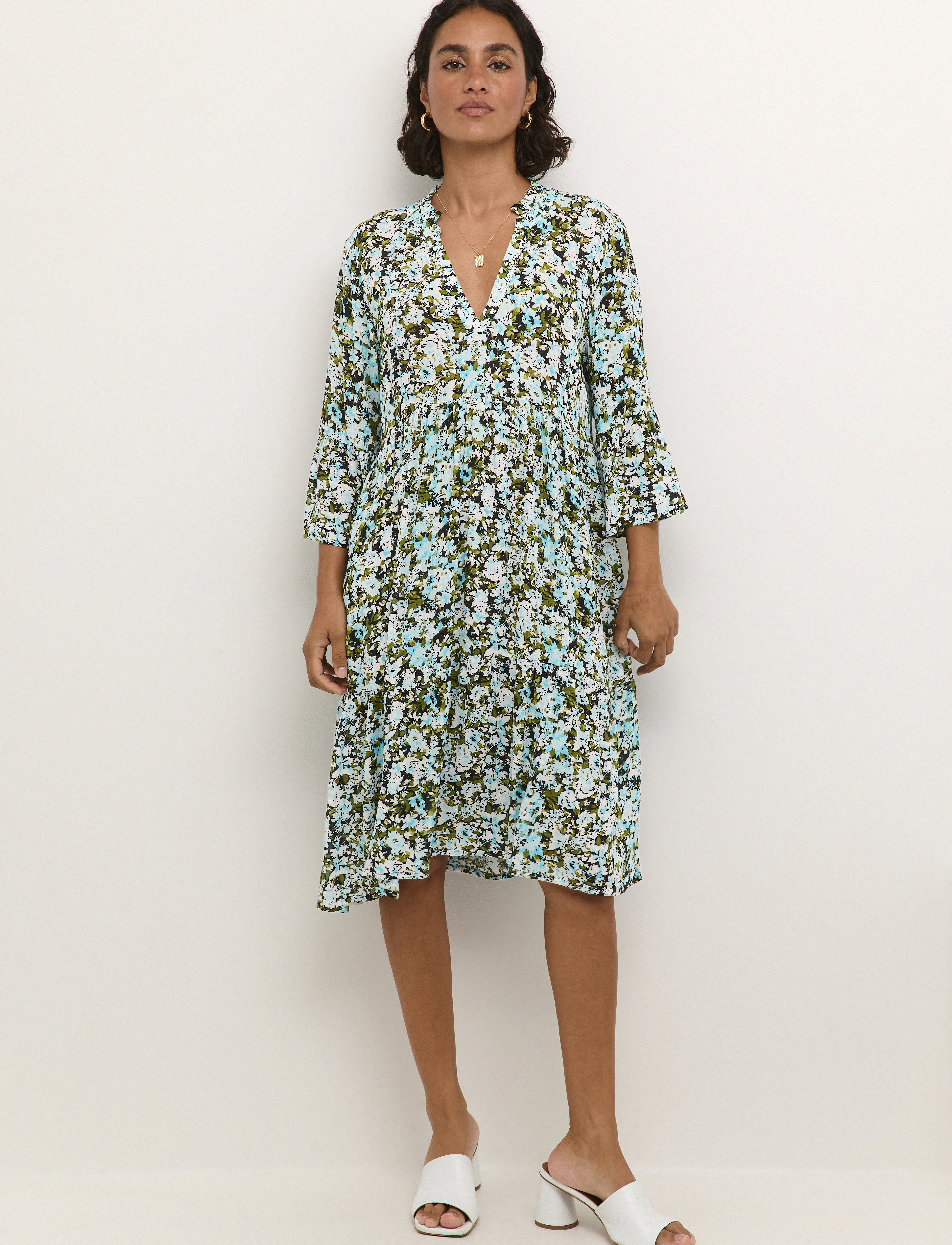 Kaffe - KAhera Amber Dress Printed - summer dresses - blue/green abstract flower - 3