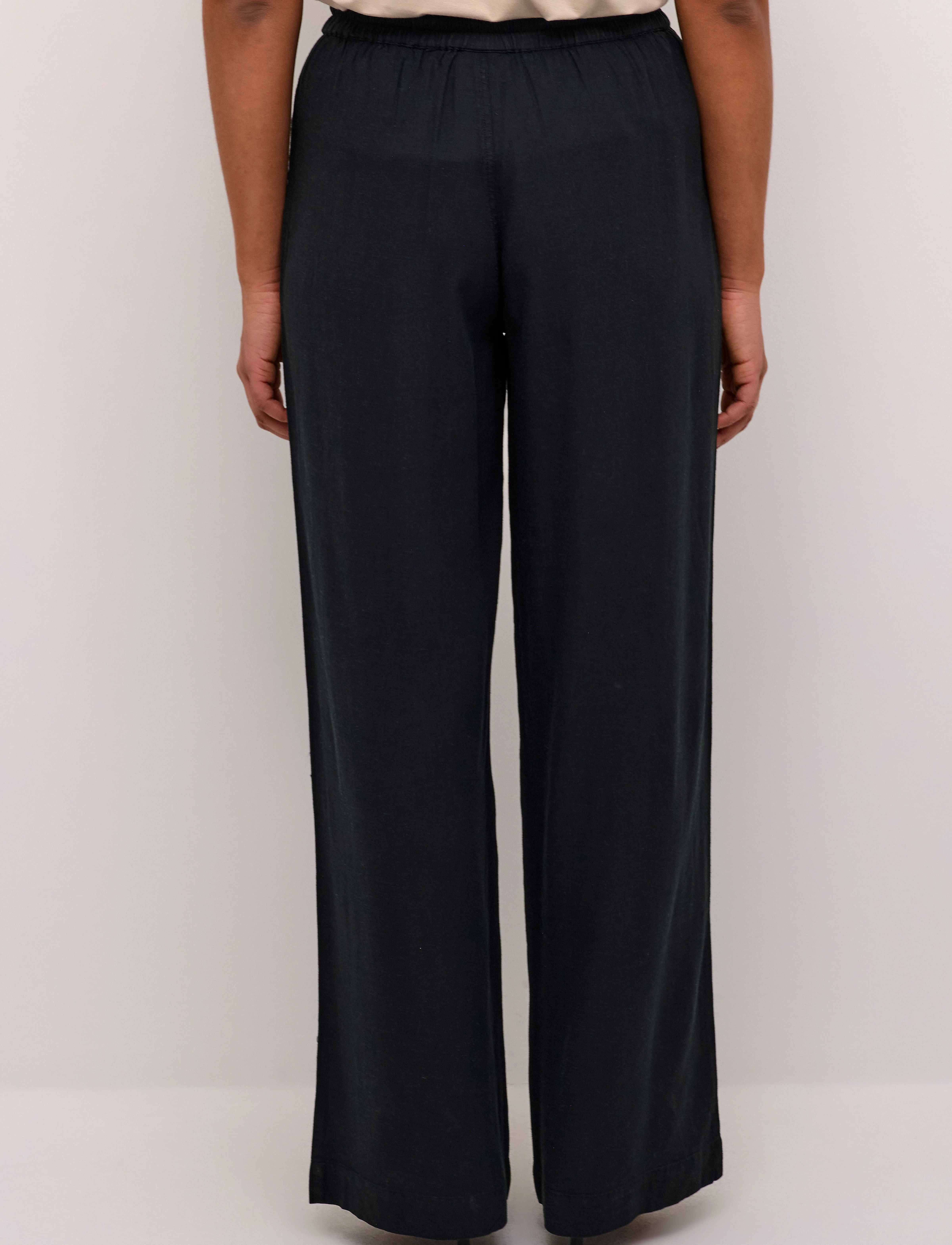 Kaffe - KAmilia Long Wide Pants HW - spodnie lniane - black deep - 4