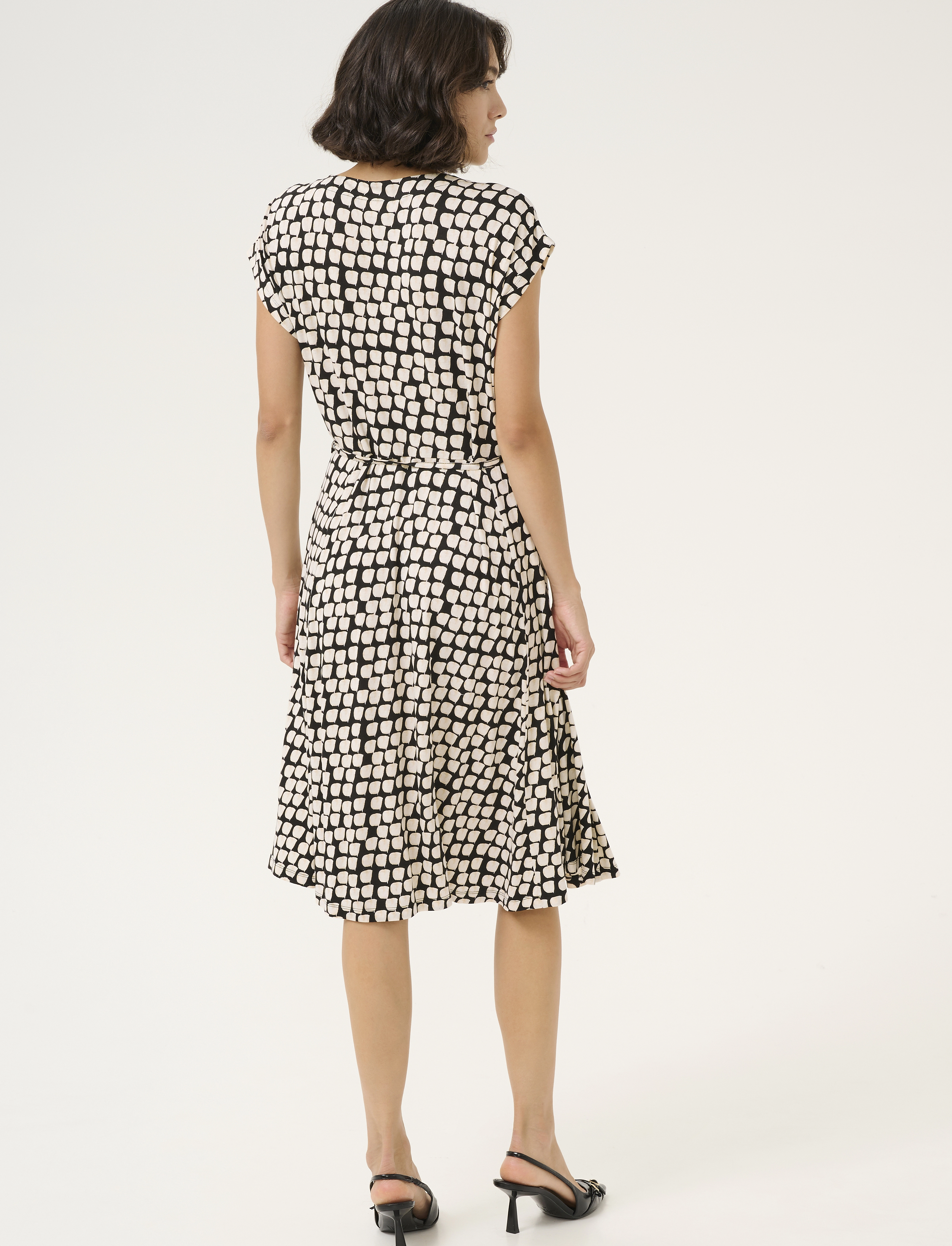 Kaffe - KAbella Jersey Dress - sommarklänningar - black_sand graphic dot - 3
