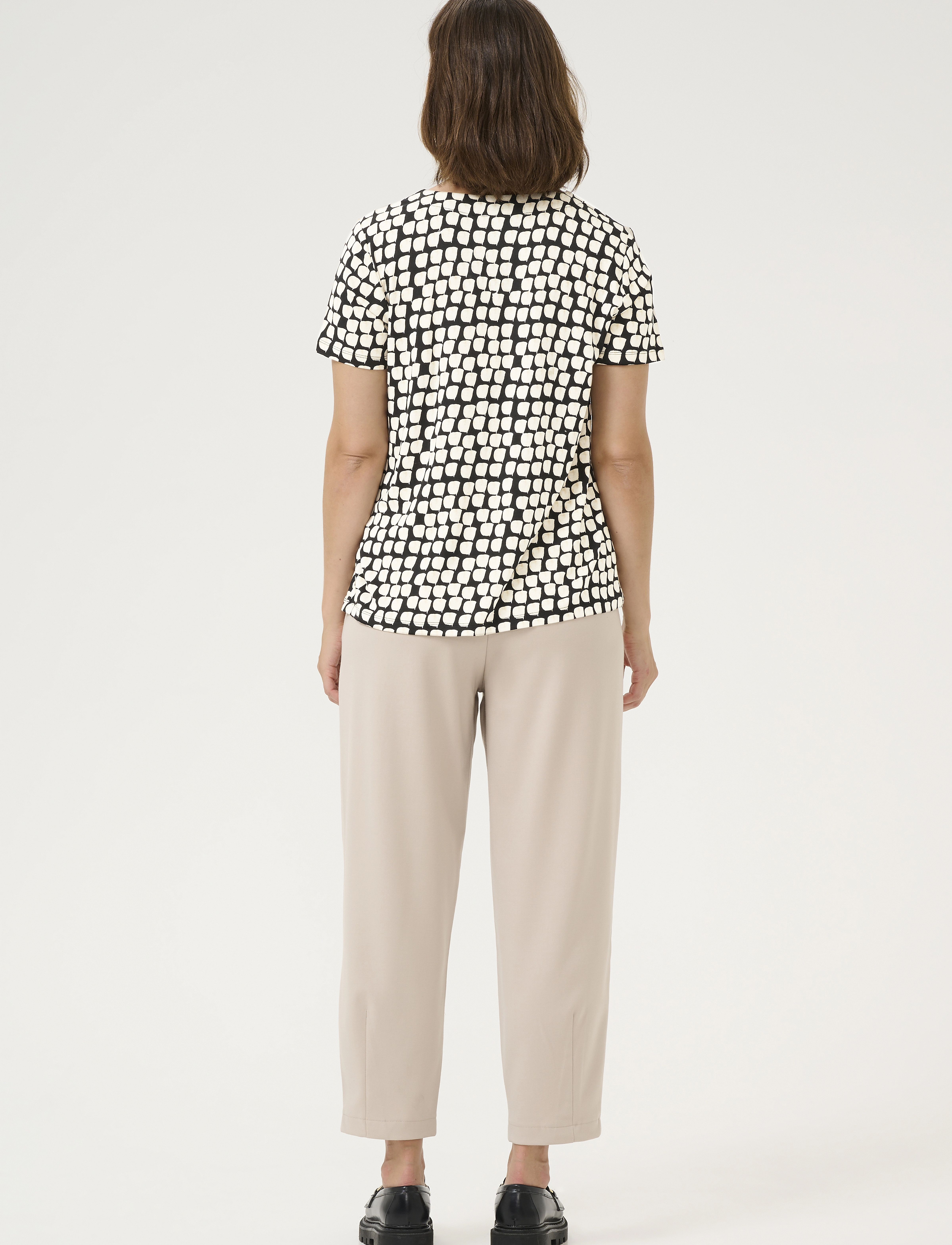 Kaffe - KAbella Jersey Blouse - blouses à manches courtes - black_sand graphic dot - 4