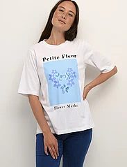 Kaffe - KAdina T-Shirt - t-shirts - optical white / blue flowers - 2
