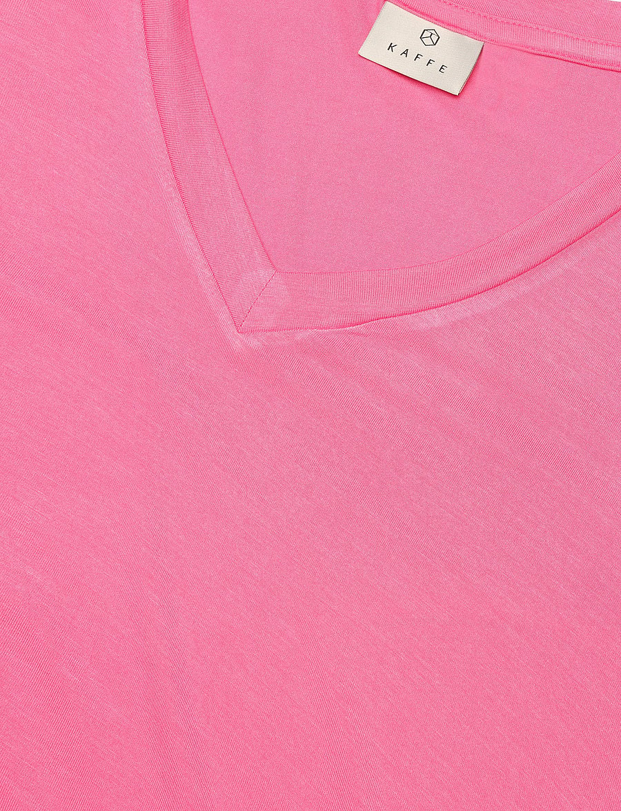 Kaffe - KAfrida V-Neck T-Shirt - t-shirts - pink power - 2