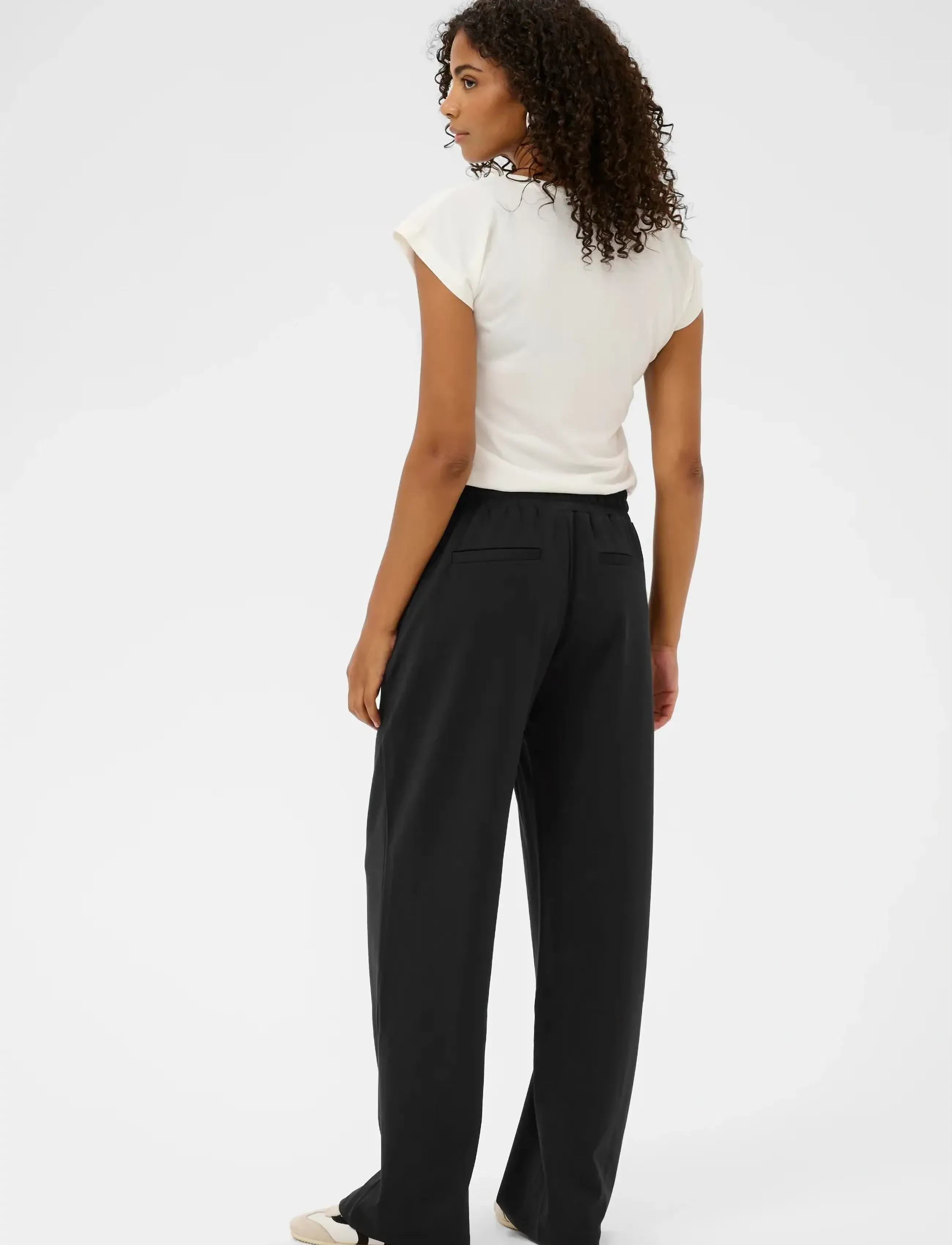 Kaffe - KAjenny Straight Pants - arkityyli - black deep - 4